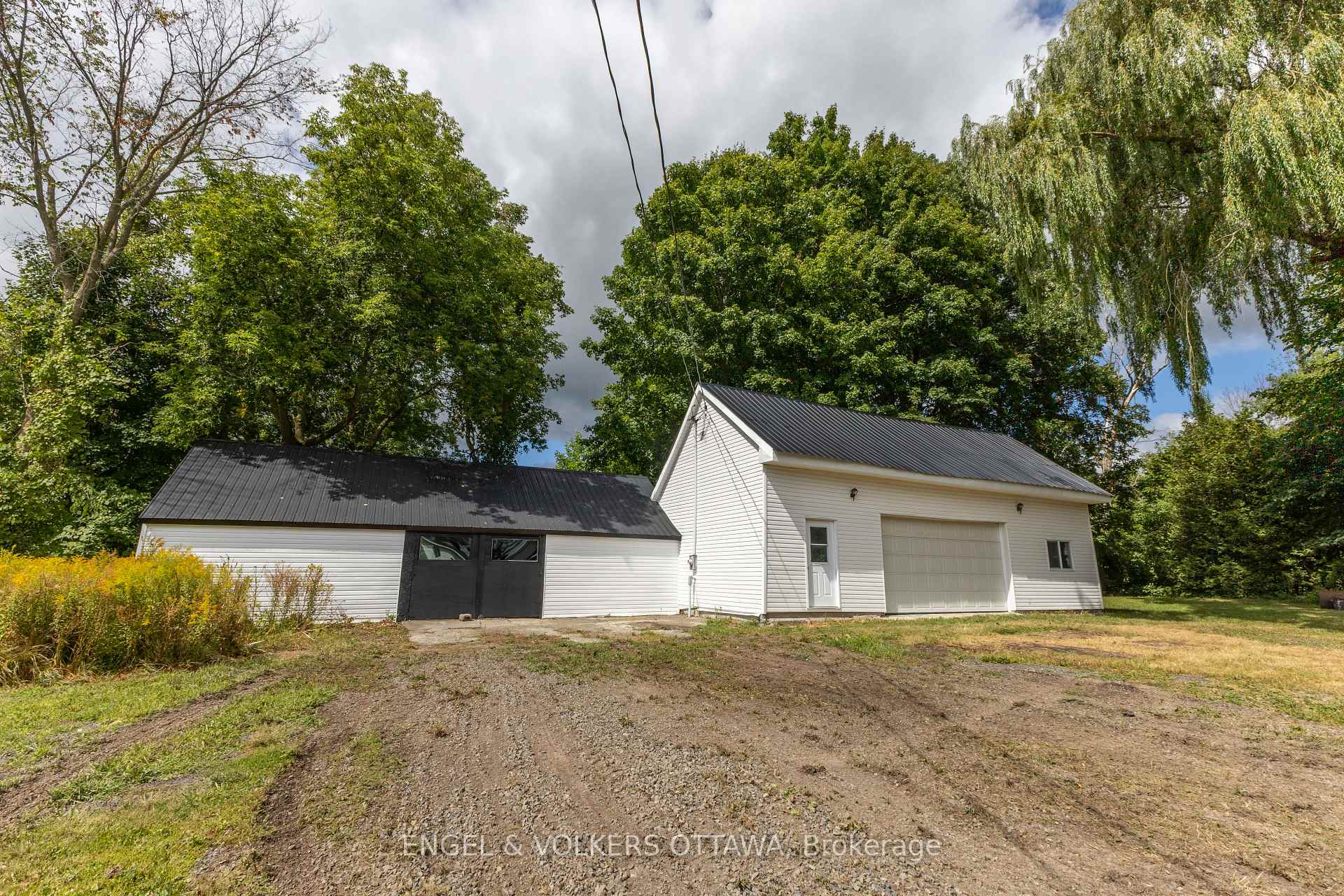 Photo 4 of 3012 County 21 Road, Edwardsburgh/Cardinal, Edwardsburgh/Cardinal Twp — HOMEH