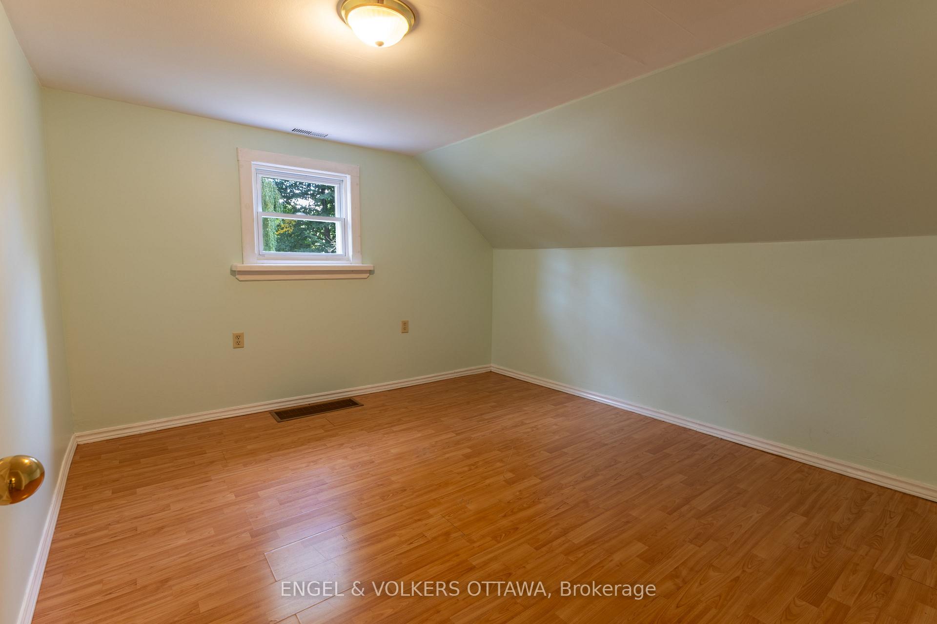 Photo 31 of 3012 County 21 Road, Edwardsburgh/Cardinal, Edwardsburgh/Cardinal Twp — HOMEH