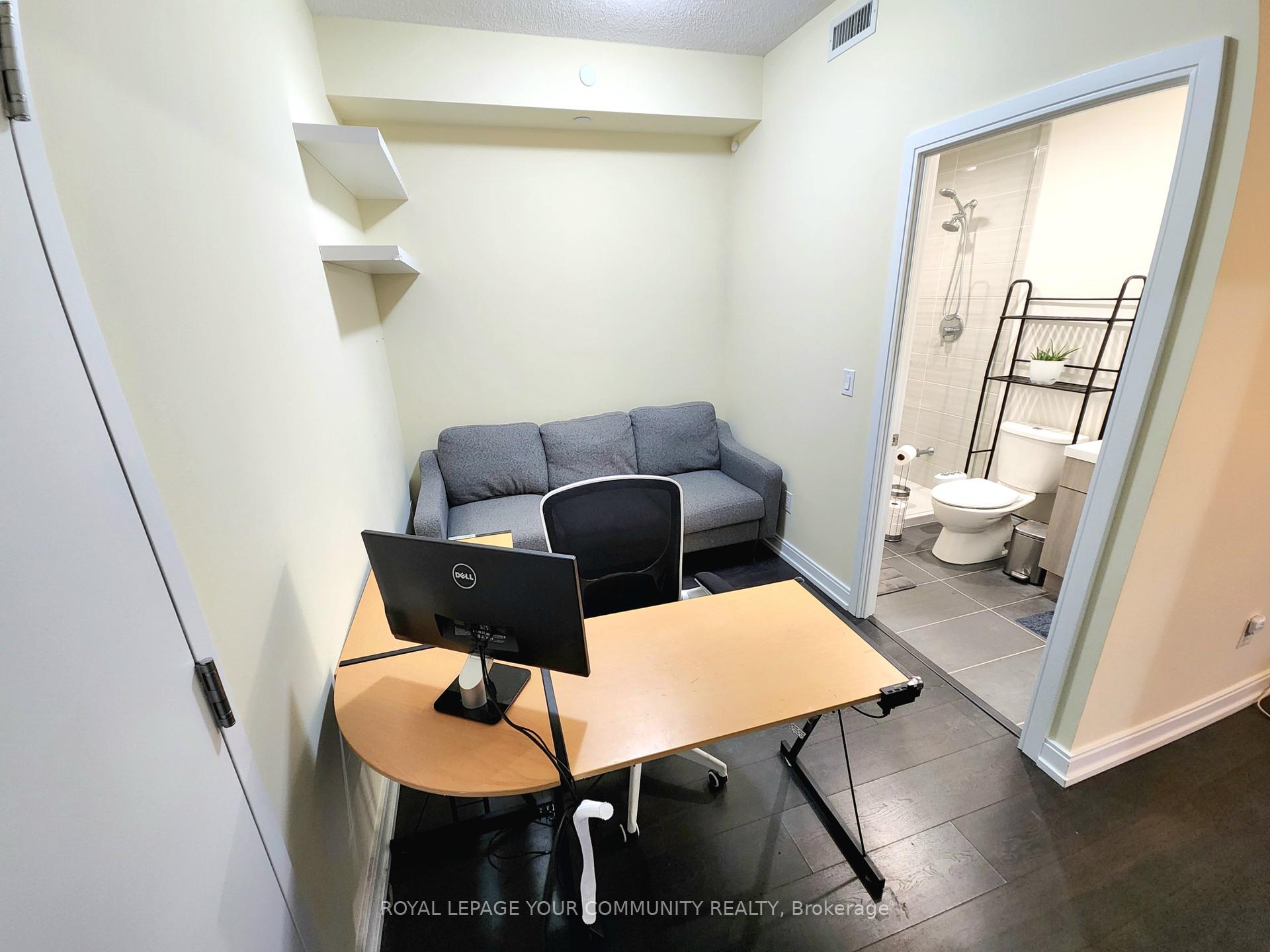 Photo 10 of Unit 619, 540 Bur Oak Avenue, Markham, Berczy — HOMEH
