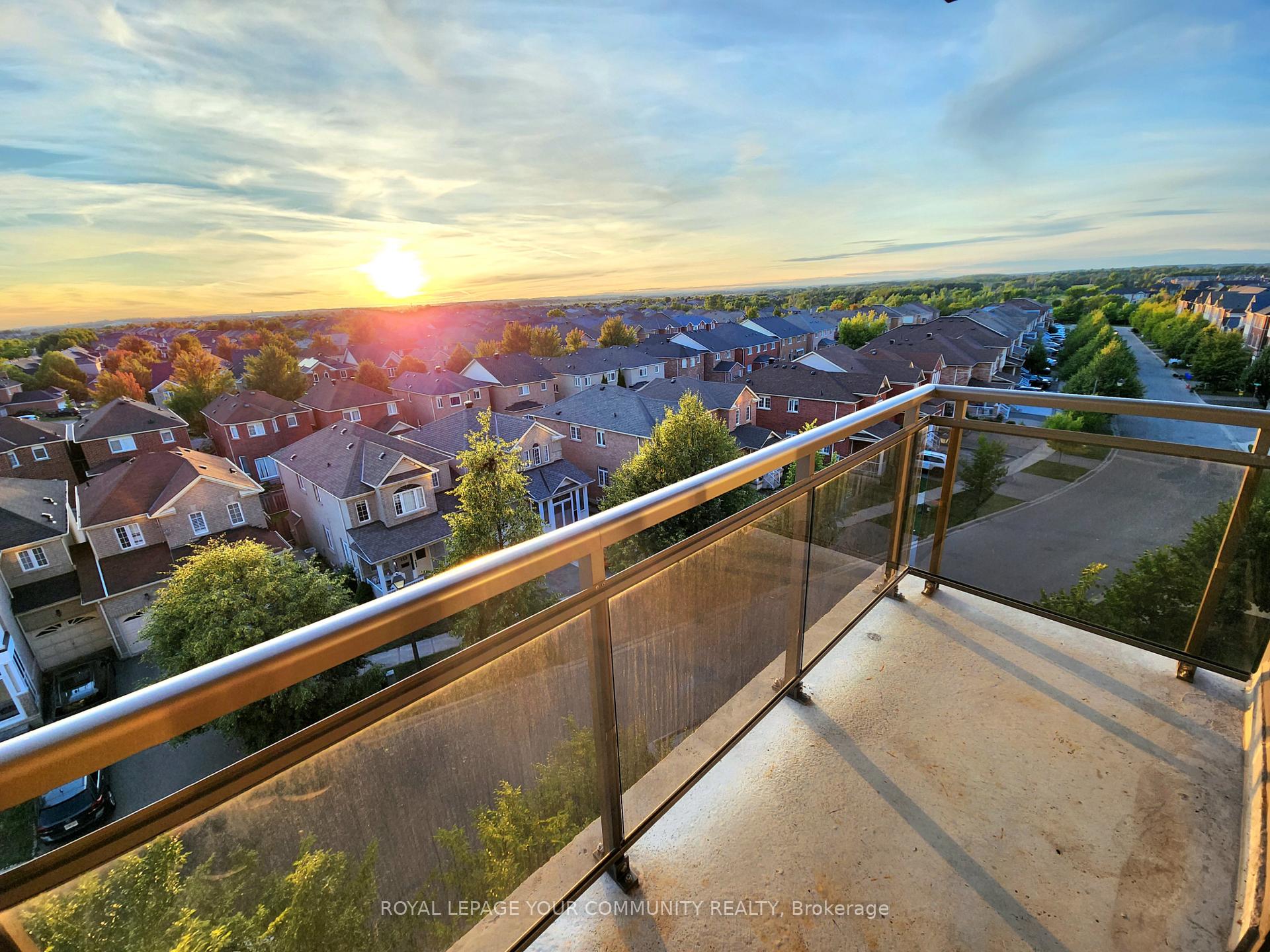 Photo 15 of Unit 619, 540 Bur Oak Avenue, Markham, Berczy — HOMEH