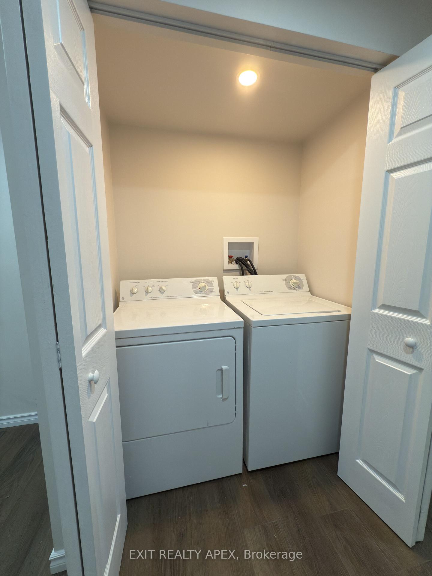 Photo 50 of Unit 9, 76 Frances Avenue, Hamilton, Lakeshore — HOMEH