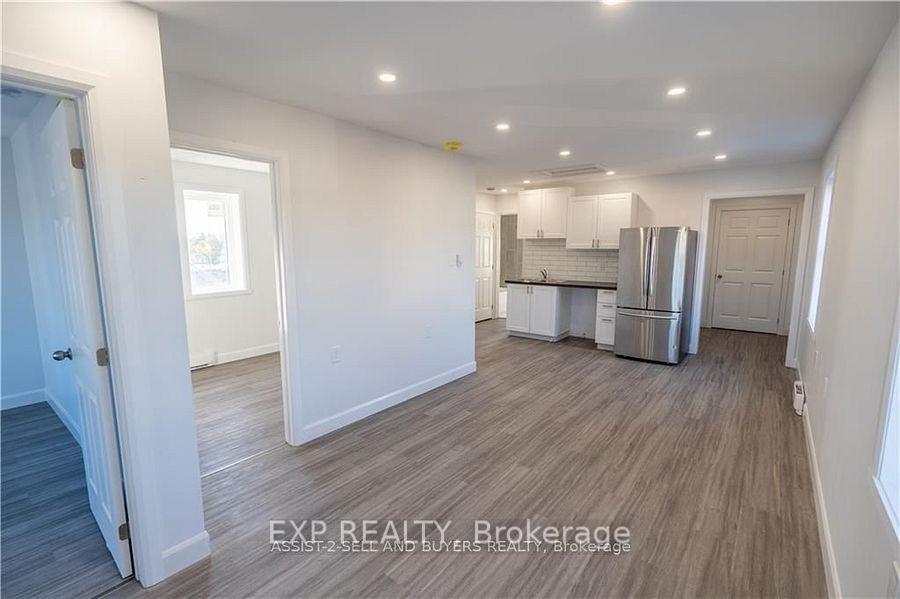 Photo 4 of Unit C, 625 Montreal Road, Cornwall — HOMEH