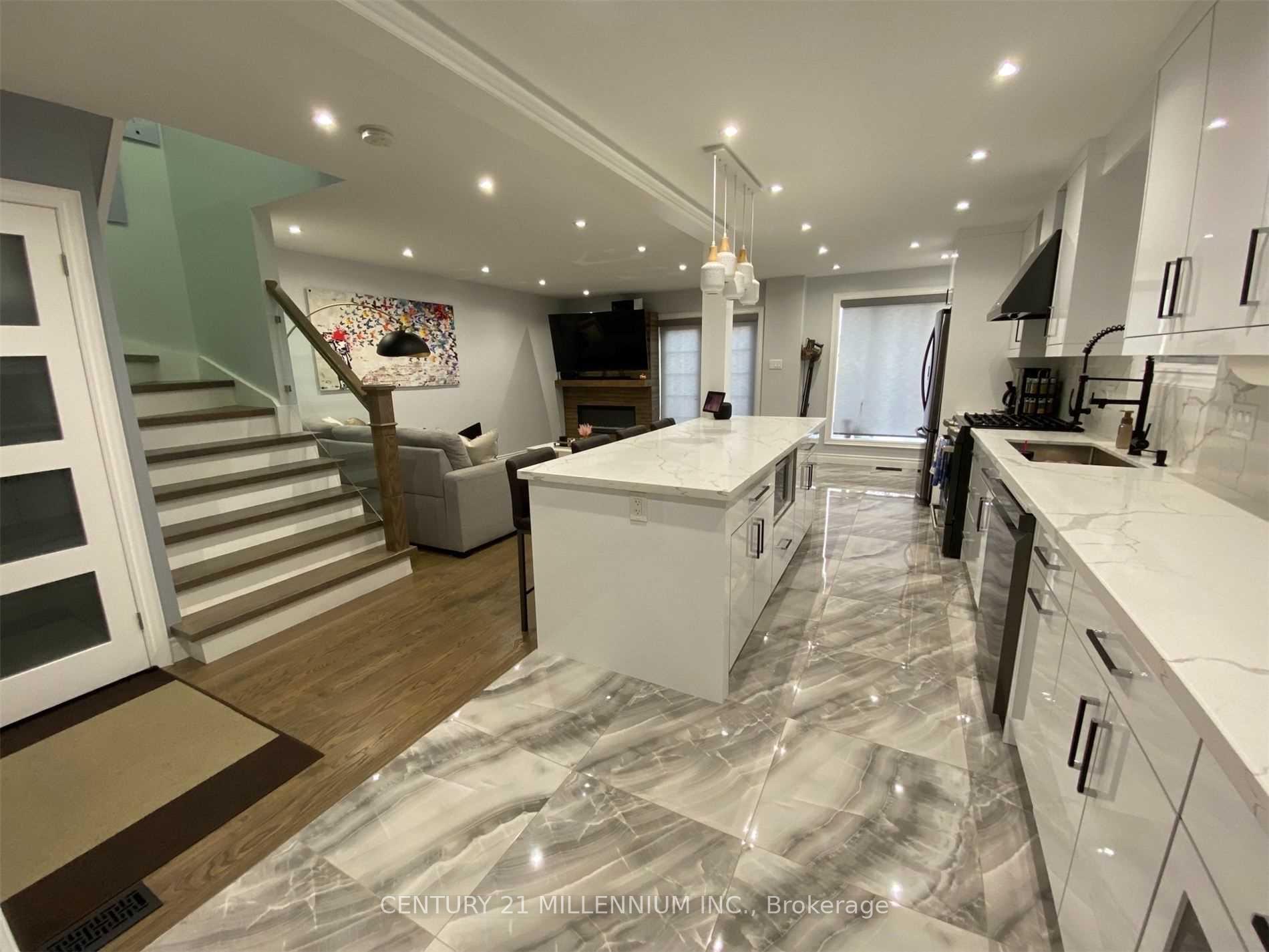 Photo 1 of 33 Millington Crescent, Ajax, Central — HOMEH