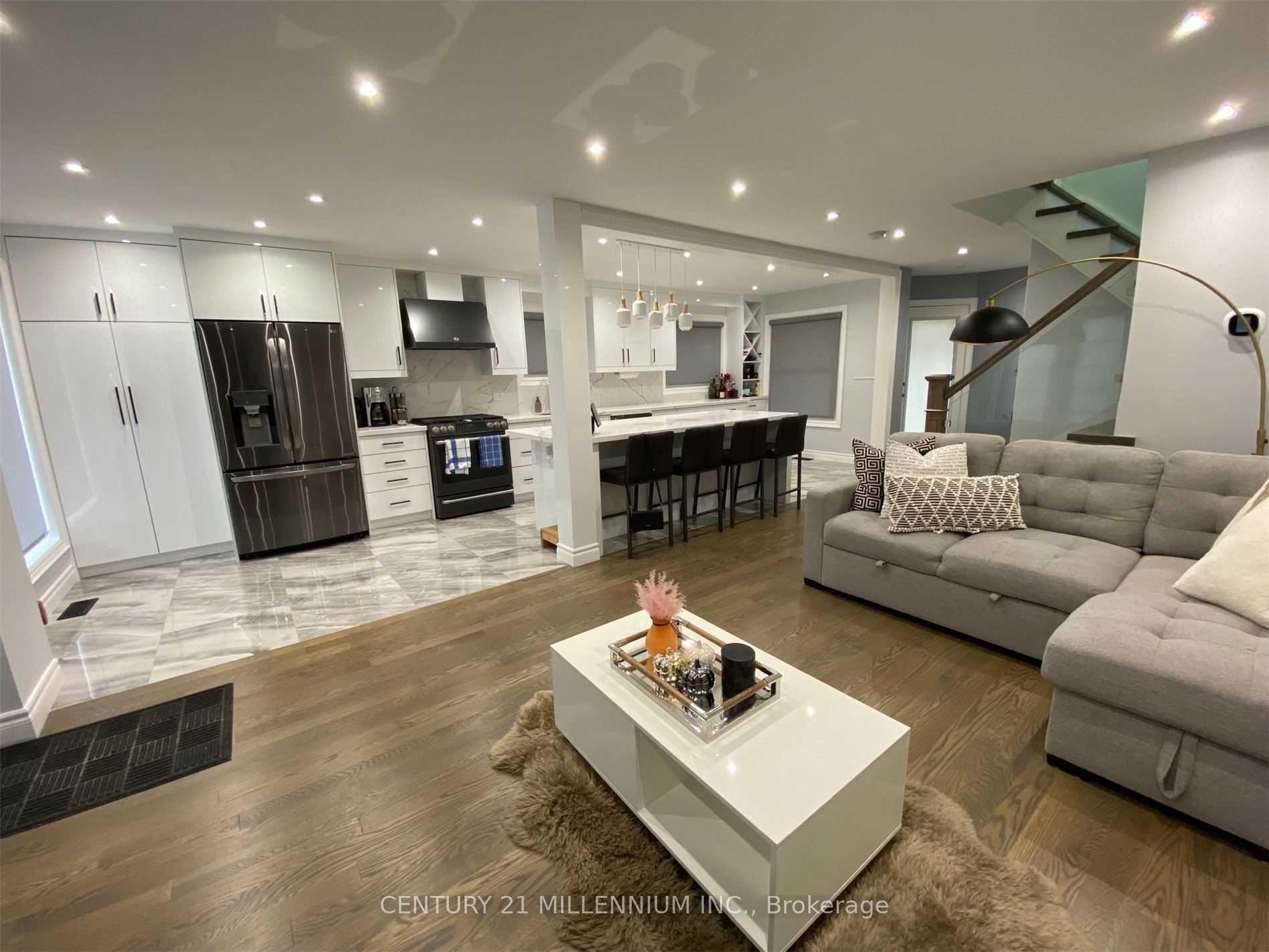 Photo 2 of 33 Millington Crescent, Ajax, Central — HOMEH