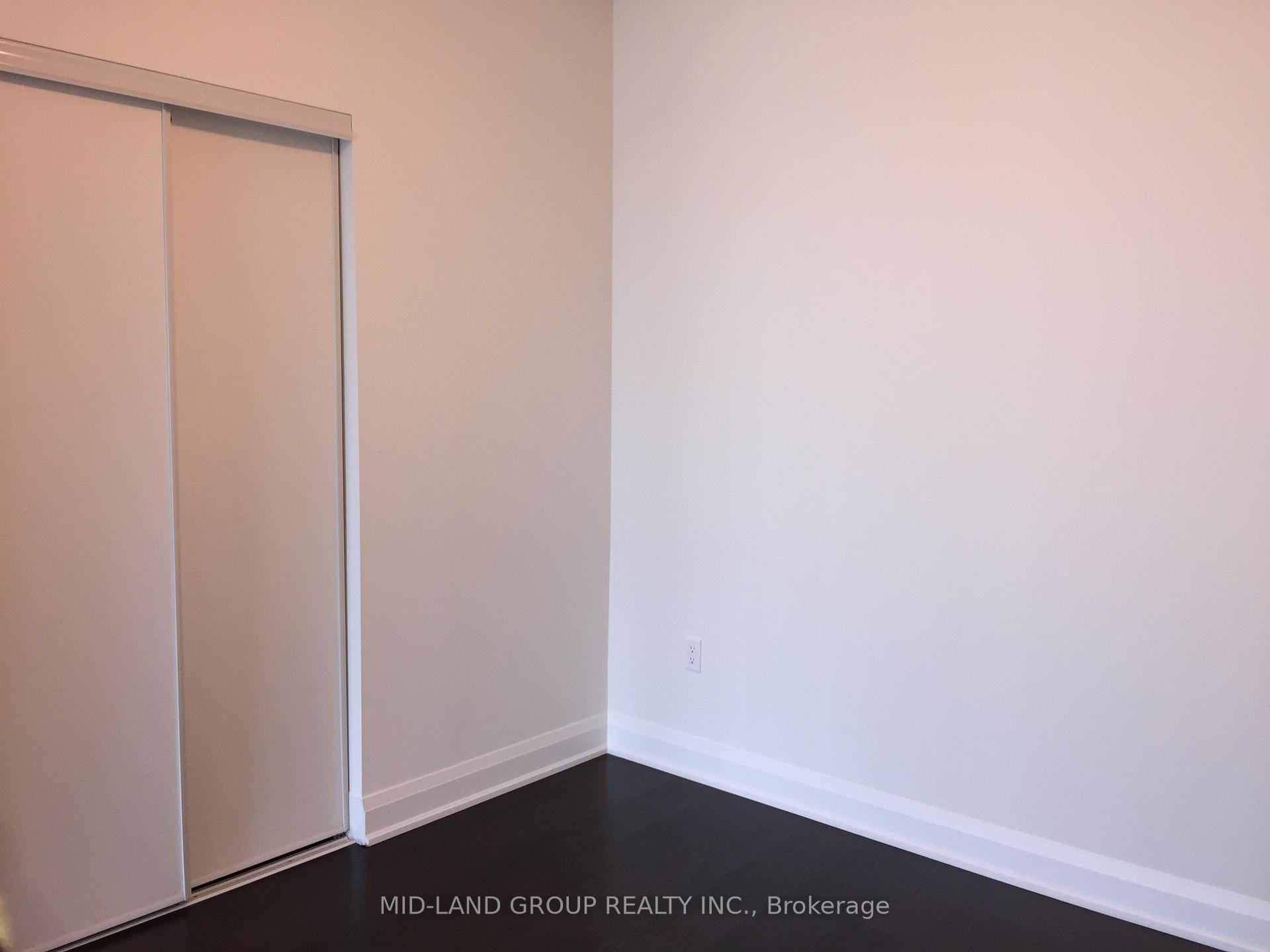 Photo 6 of Unit 1012, 160 Vanderhoof Avenue, Toronto, Thorncliffe Park — HOMEH