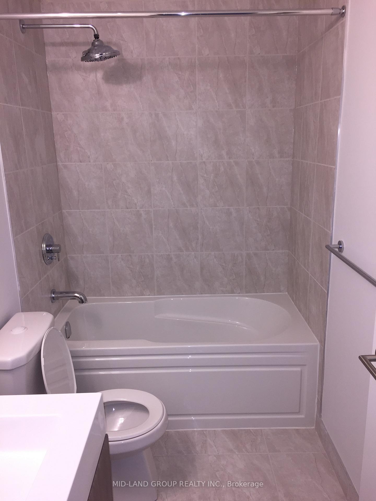 Photo 12 of Unit 1012, 160 Vanderhoof Avenue, Toronto, Thorncliffe Park — HOMEH