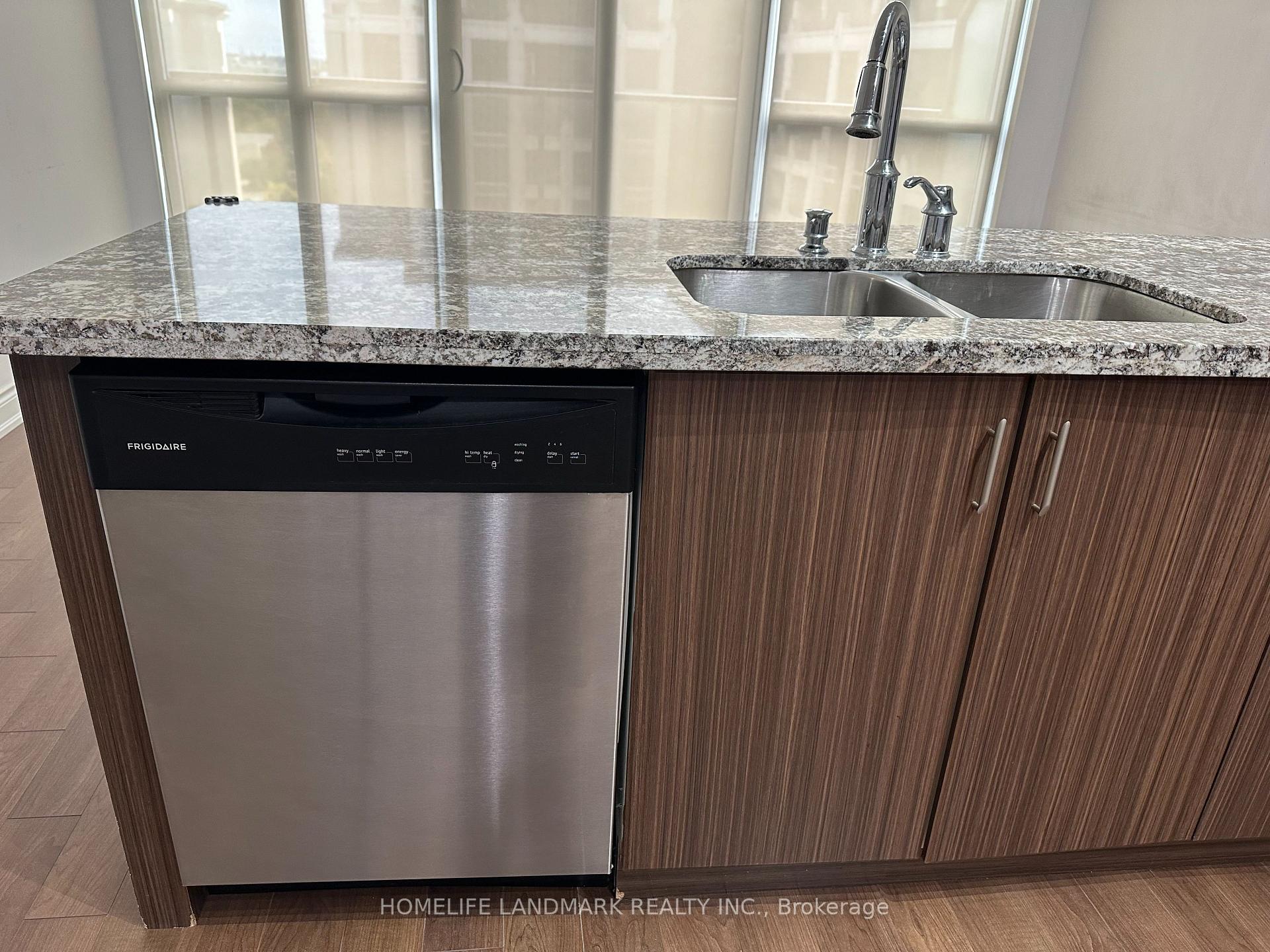 Photo 9 of Unit 916, 89 South Town Centre Boulevard, Markham, Unionville — HOMEH