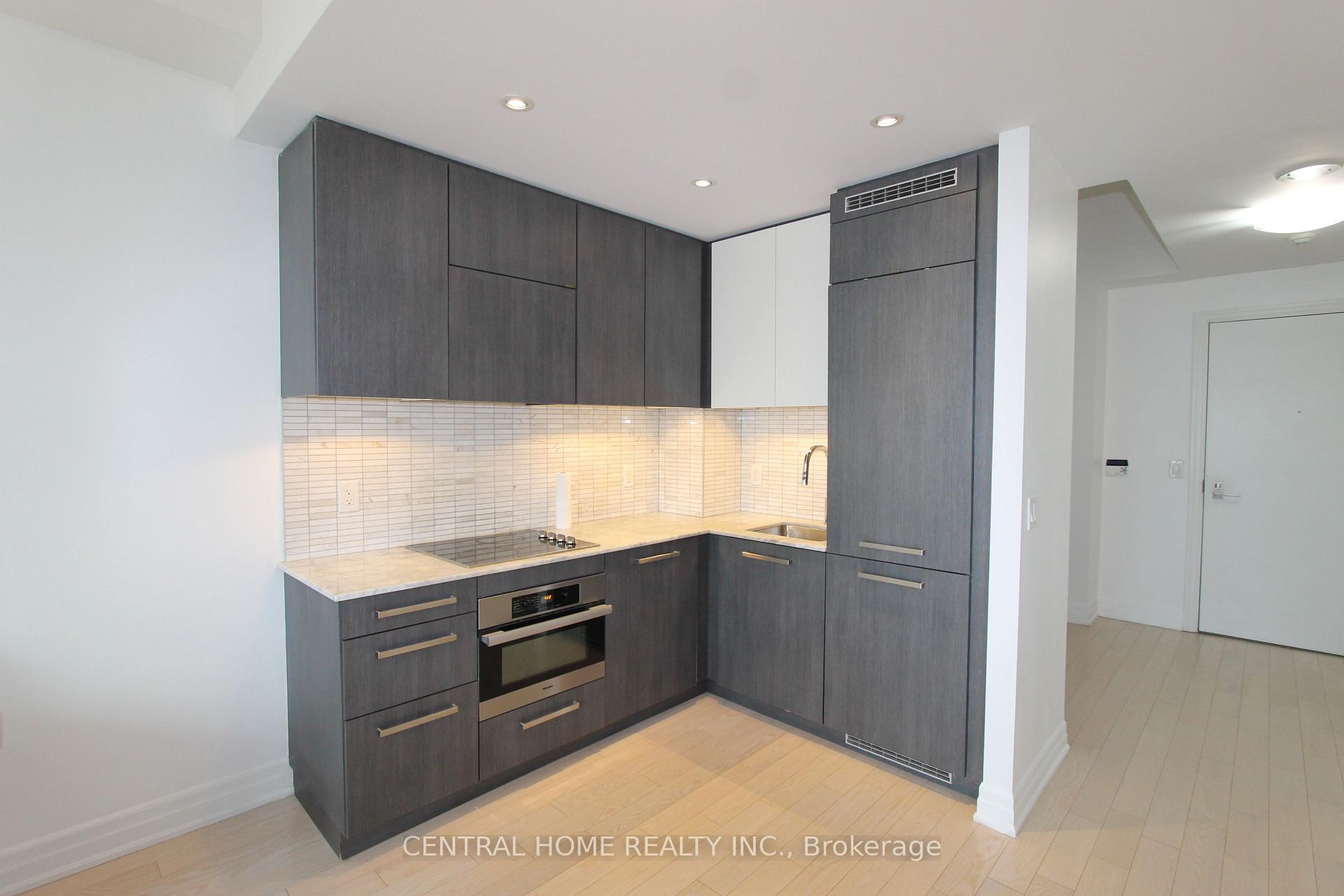 Photo 15 of Unit 5503, 8 The Esplanade, Toronto, Waterfront Communities — HOMEH