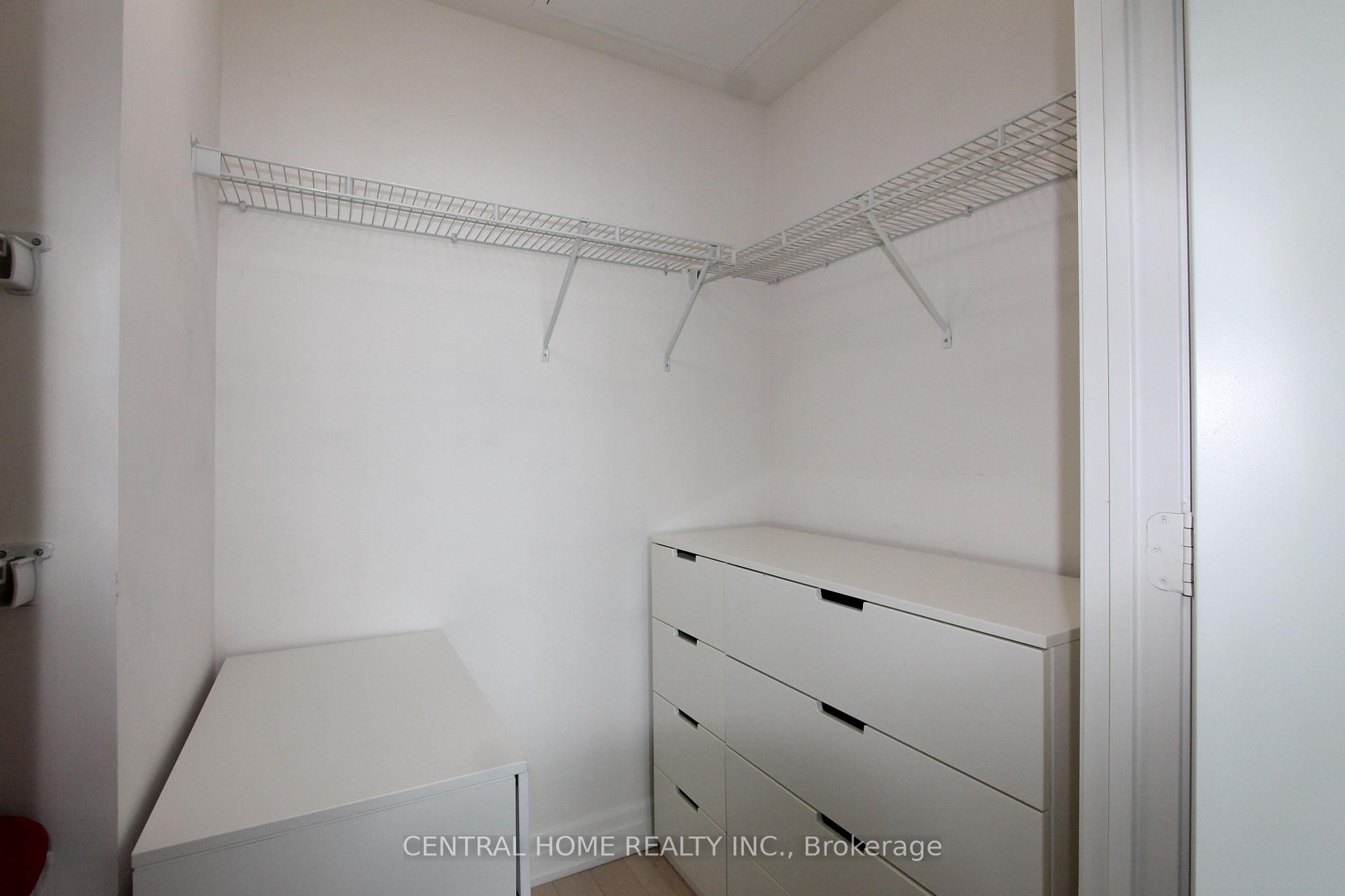 Photo 13 of Unit 5503, 8 The Esplanade, Toronto, Waterfront Communities — HOMEH