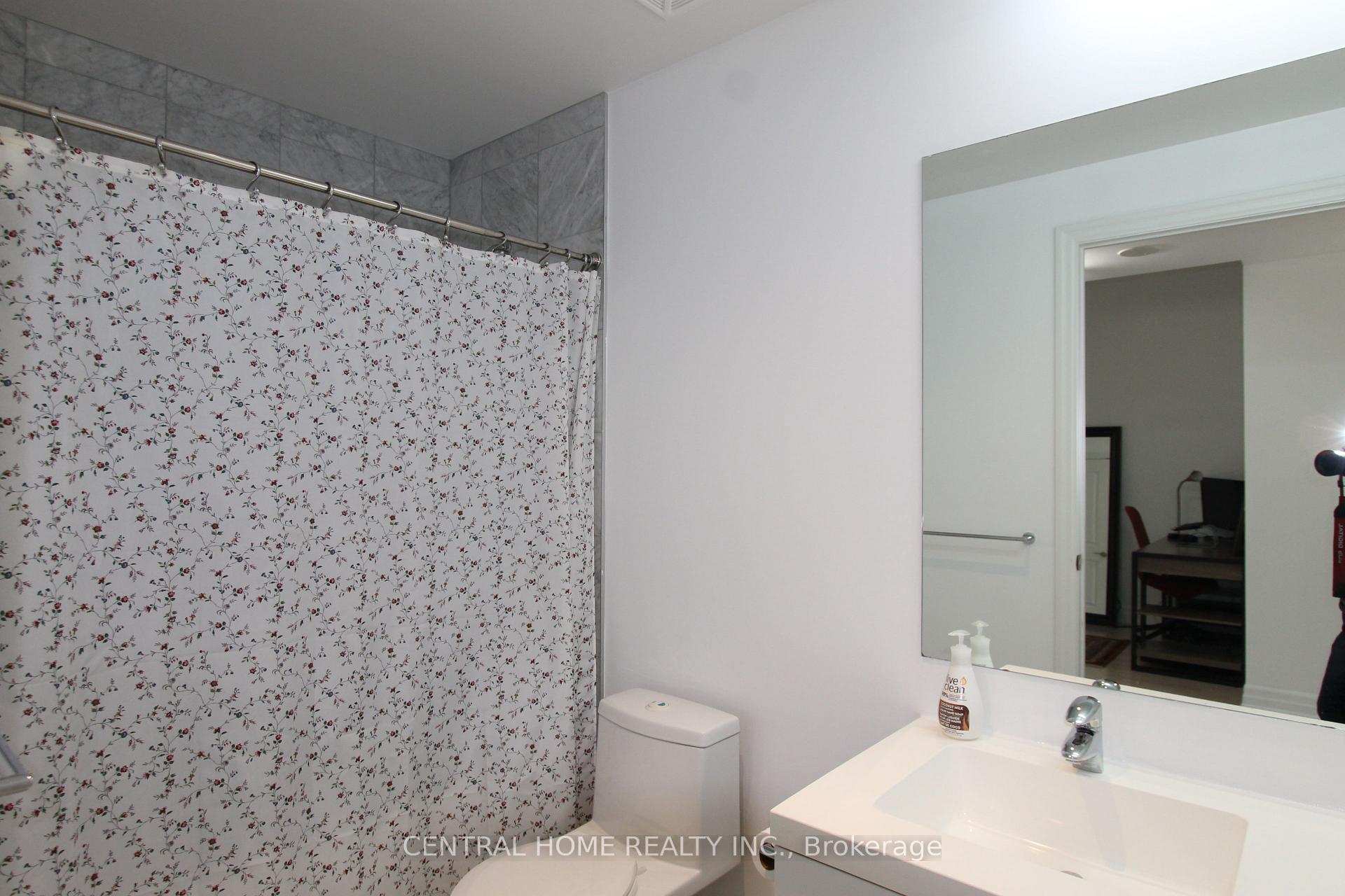 Photo 11 of Unit 5503, 8 The Esplanade, Toronto, Waterfront Communities — HOMEH