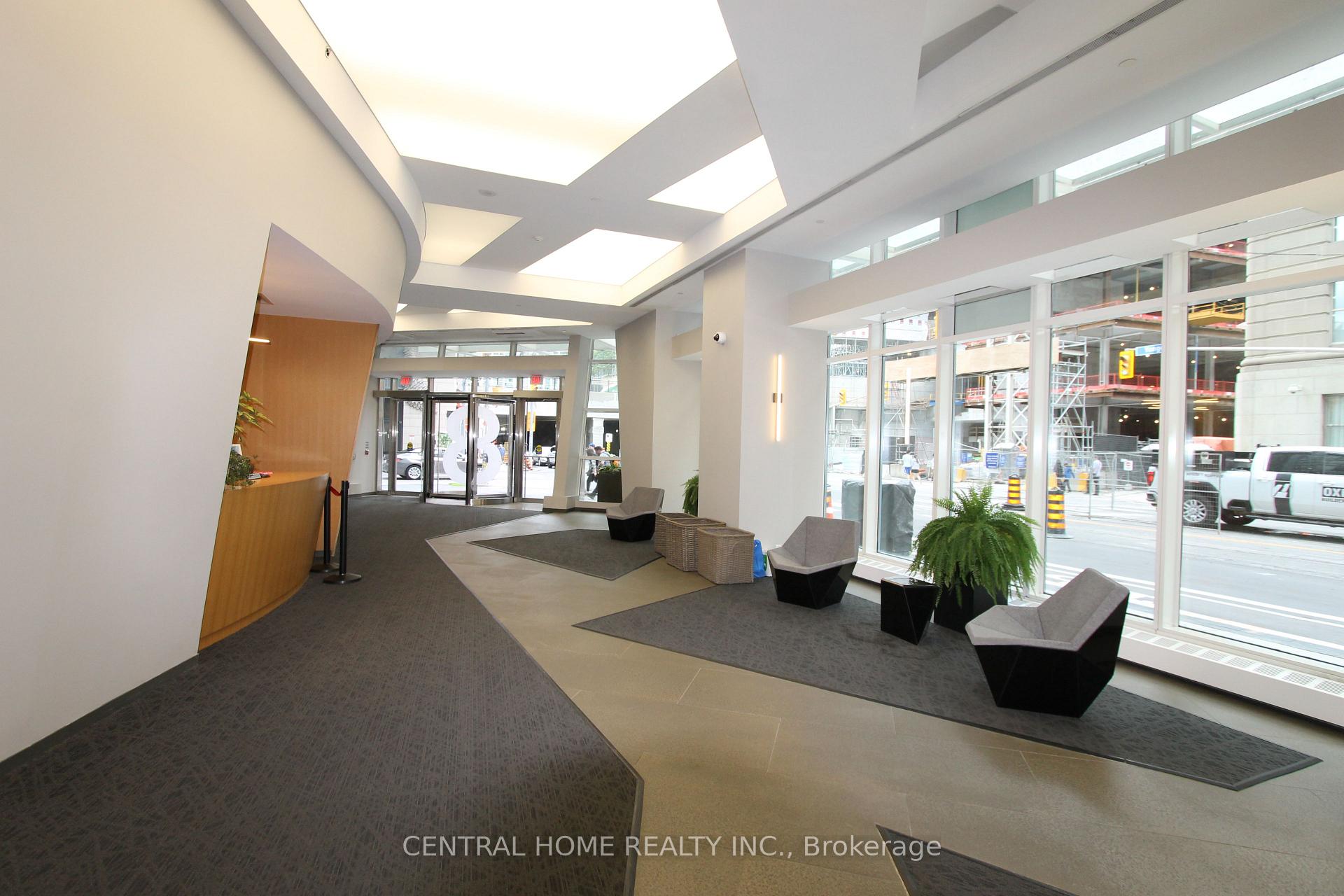Photo 24 of Unit 5503, 8 The Esplanade, Toronto, Waterfront Communities — HOMEH