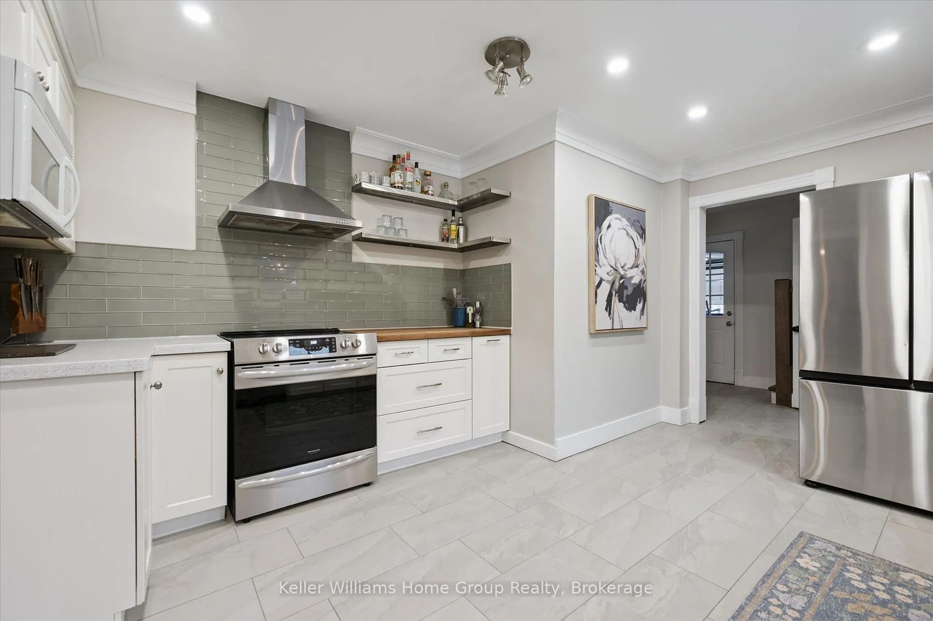 Photo 19 of 195 Forfar Street W, Centre Wellington, Fergus — HOMEH