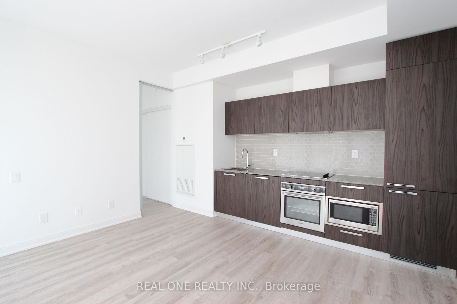 Photo 4 of Unit 912, 50 Charles Street E, Toronto, Church-Yonge Corridor — HOMEH