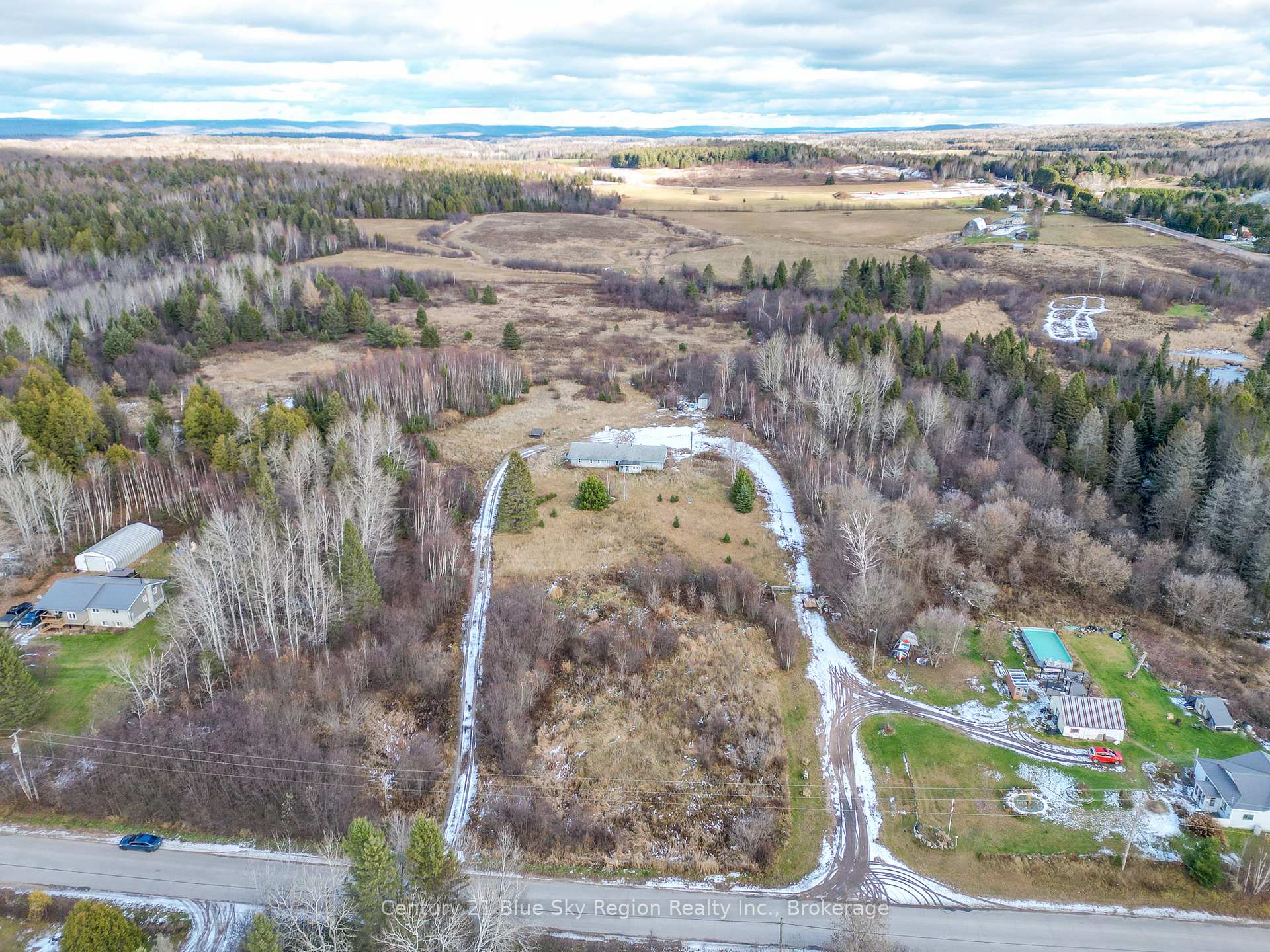 Photo 38 of 130 Gagnon Street, Bonfield — HOMEH