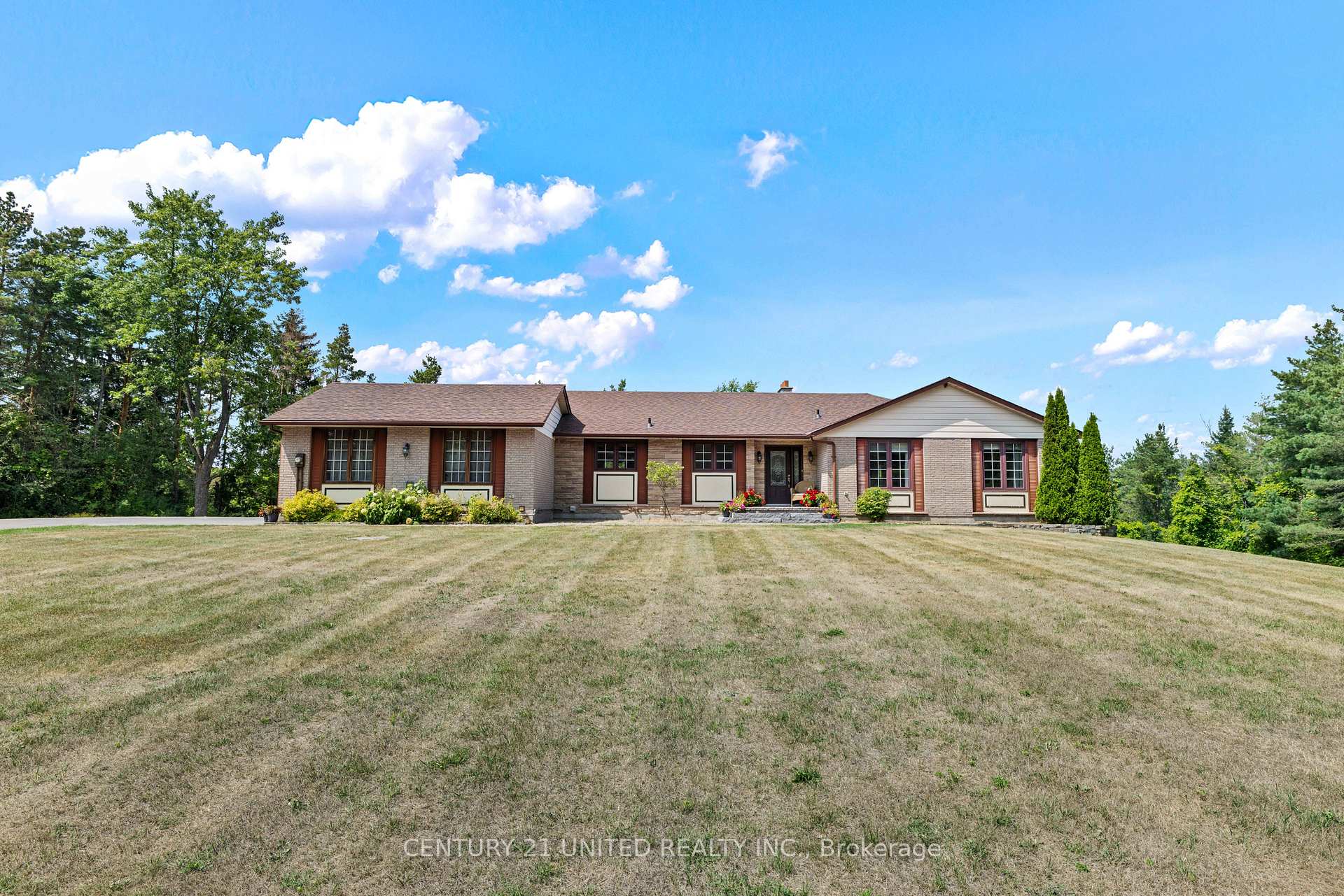 Photo 1 of 612 Fallis 6th Line, Cavan Monaghan, Cavan Twp — HOMEH