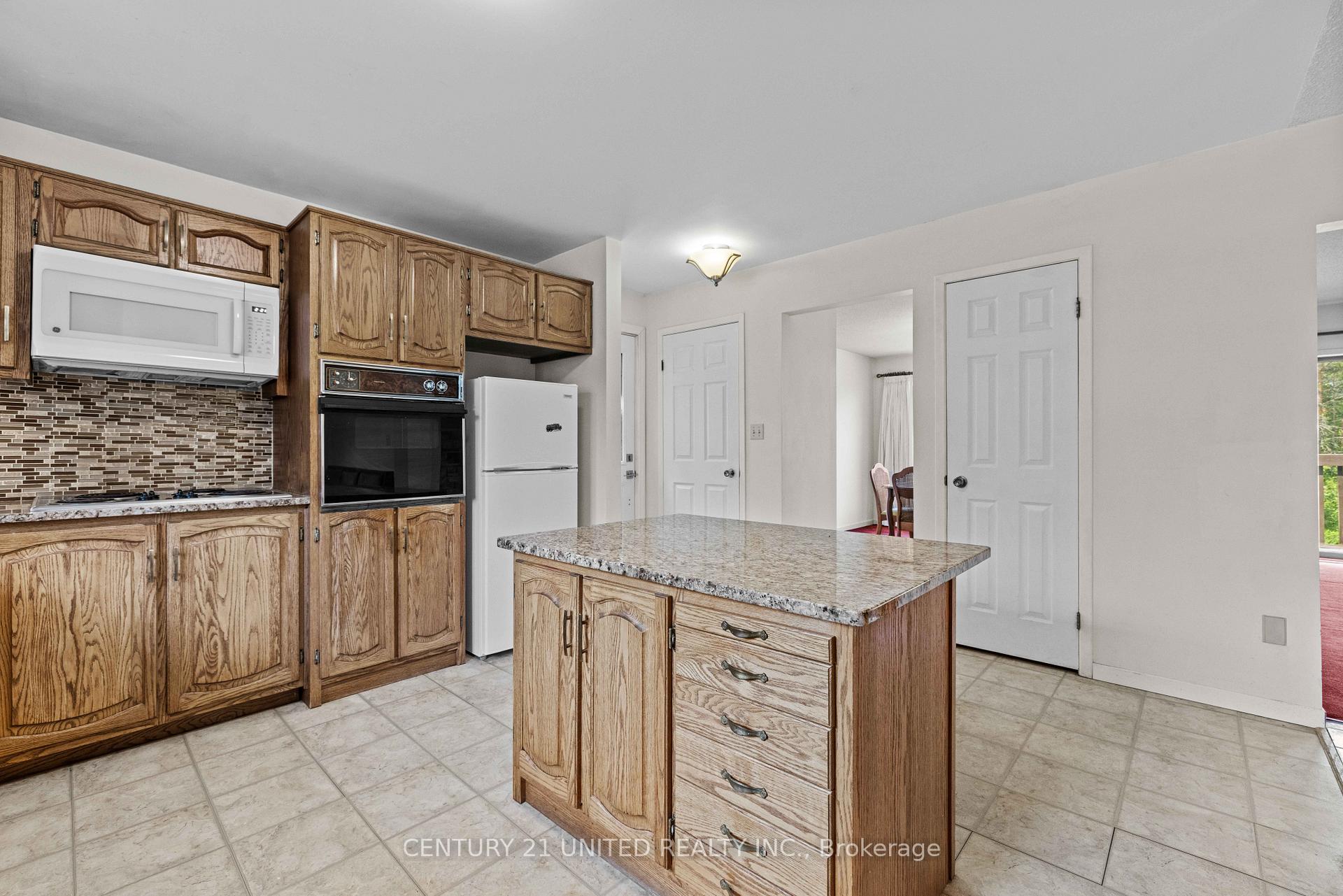 Photo 9 of 612 Fallis 6th Line, Cavan Monaghan, Cavan Twp — HOMEH