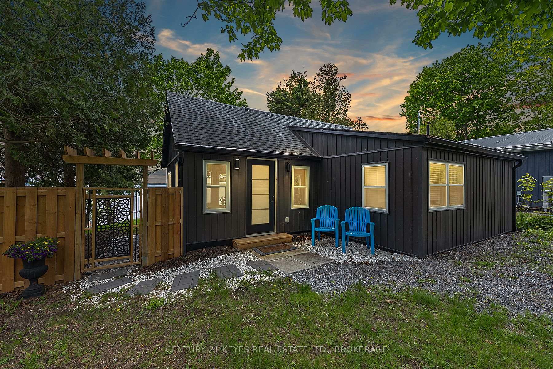 Photo 1 of 38 Dark Island Lane, Gananoque — HOMEH