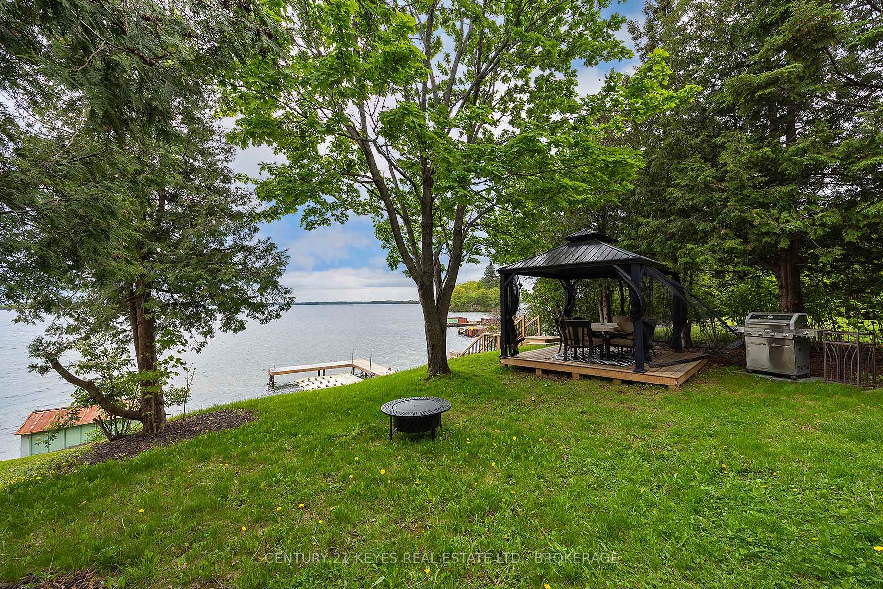 Photo 3 of 38 Dark Island Lane, Gananoque — HOMEH