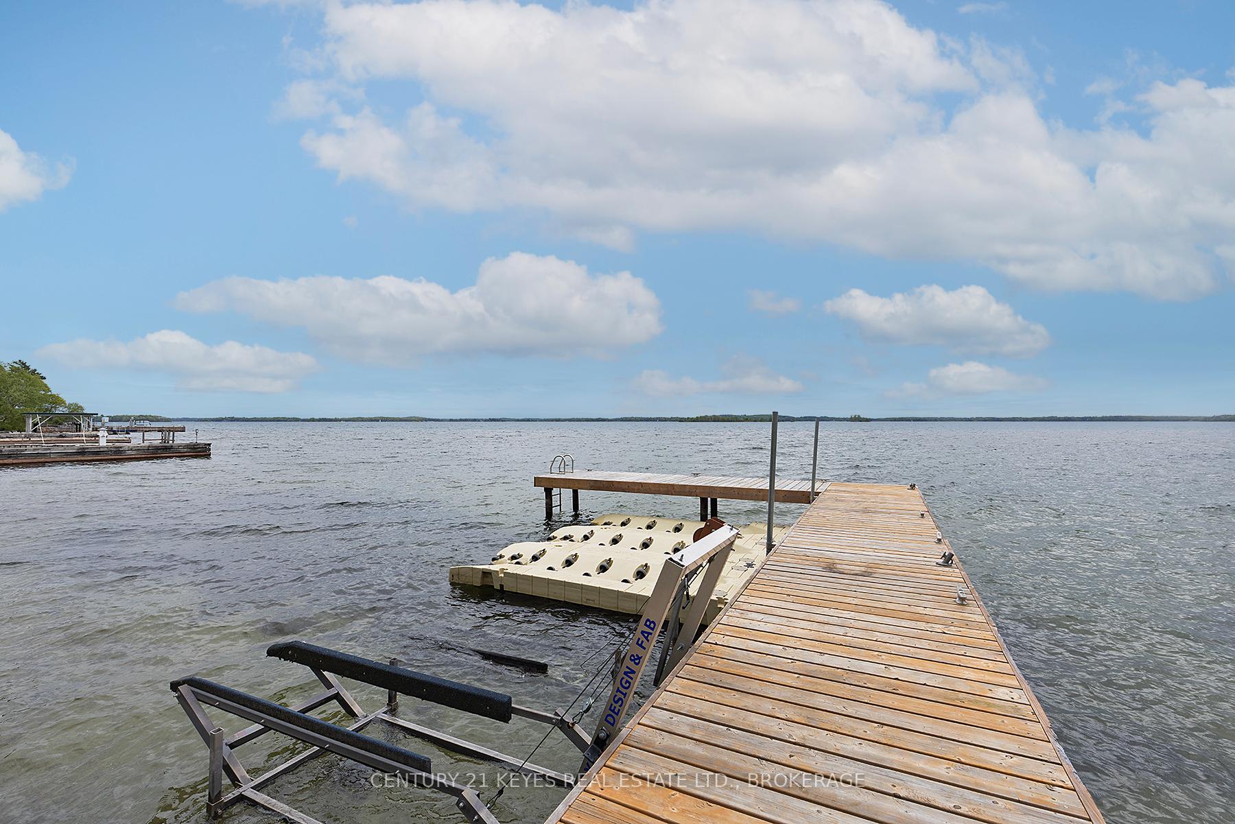 Photo 13 of 38 Dark Island Lane, Gananoque — HOMEH