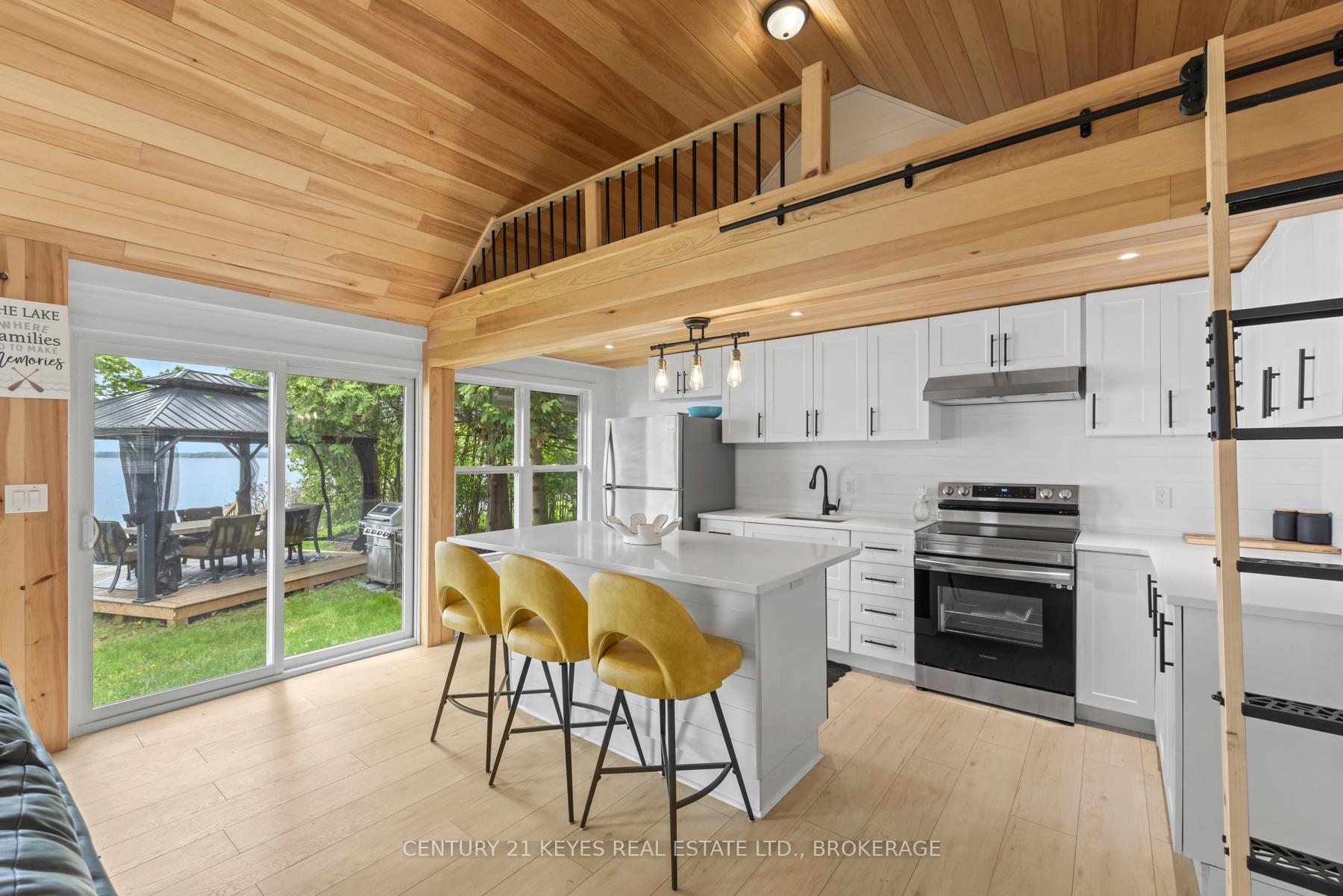 Photo 19 of 38 Dark Island Lane, Gananoque — HOMEH