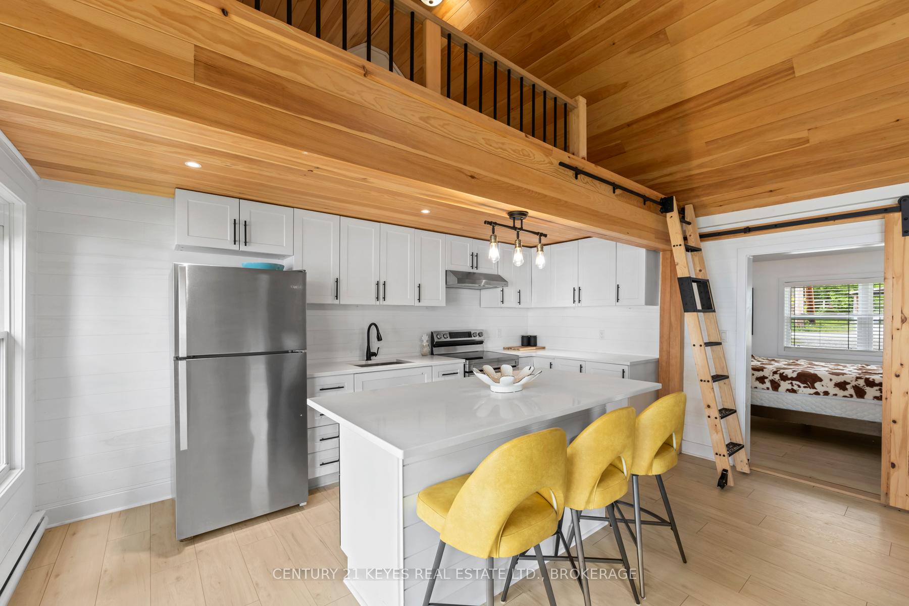 Photo 20 of 38 Dark Island Lane, Gananoque — HOMEH