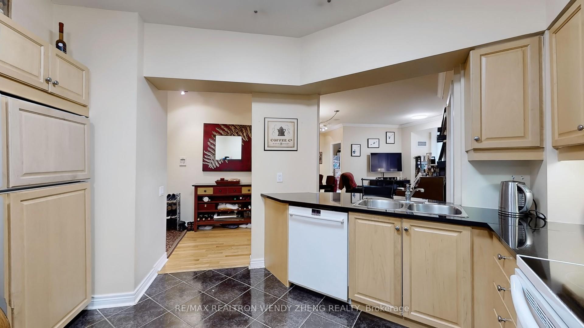 Photo 10 of Unit 312, 2 Edith Drive, Toronto, Yonge-Eglinton — HOMEH