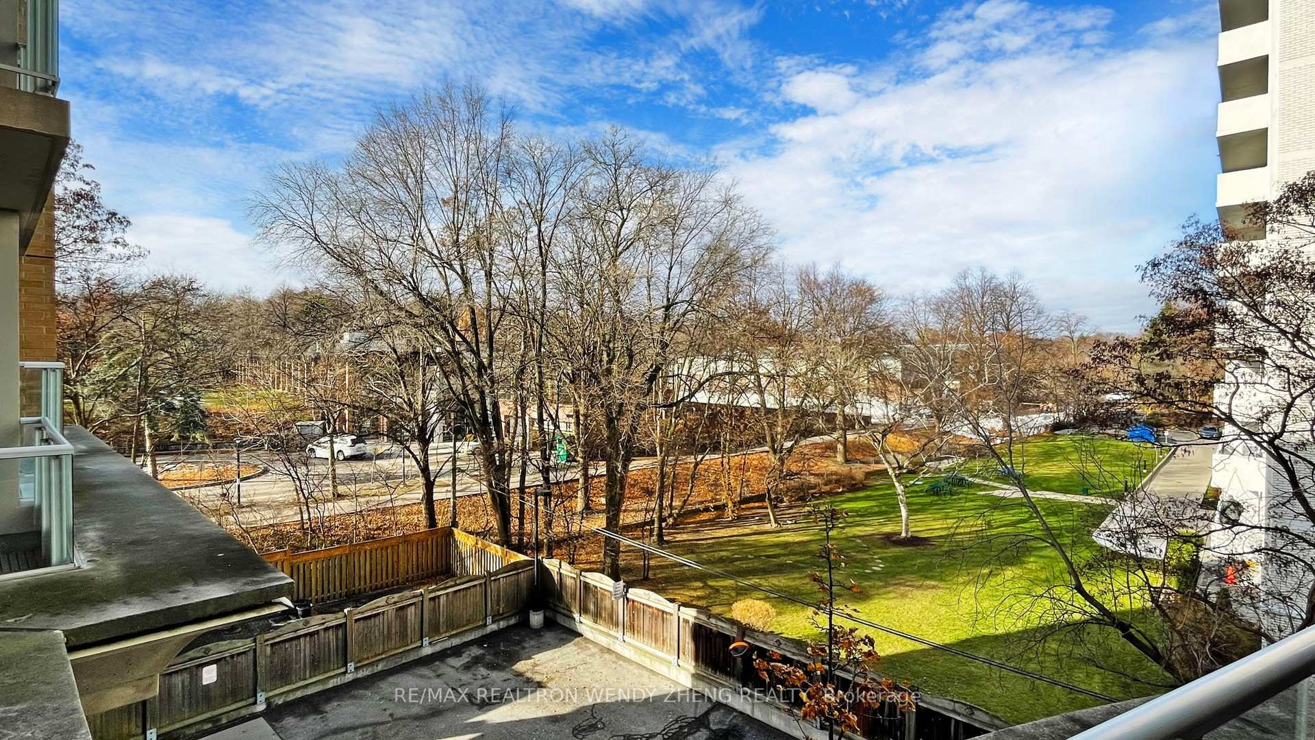 Photo 15 of Unit 312, 2 Edith Drive, Toronto, Yonge-Eglinton — HOMEH