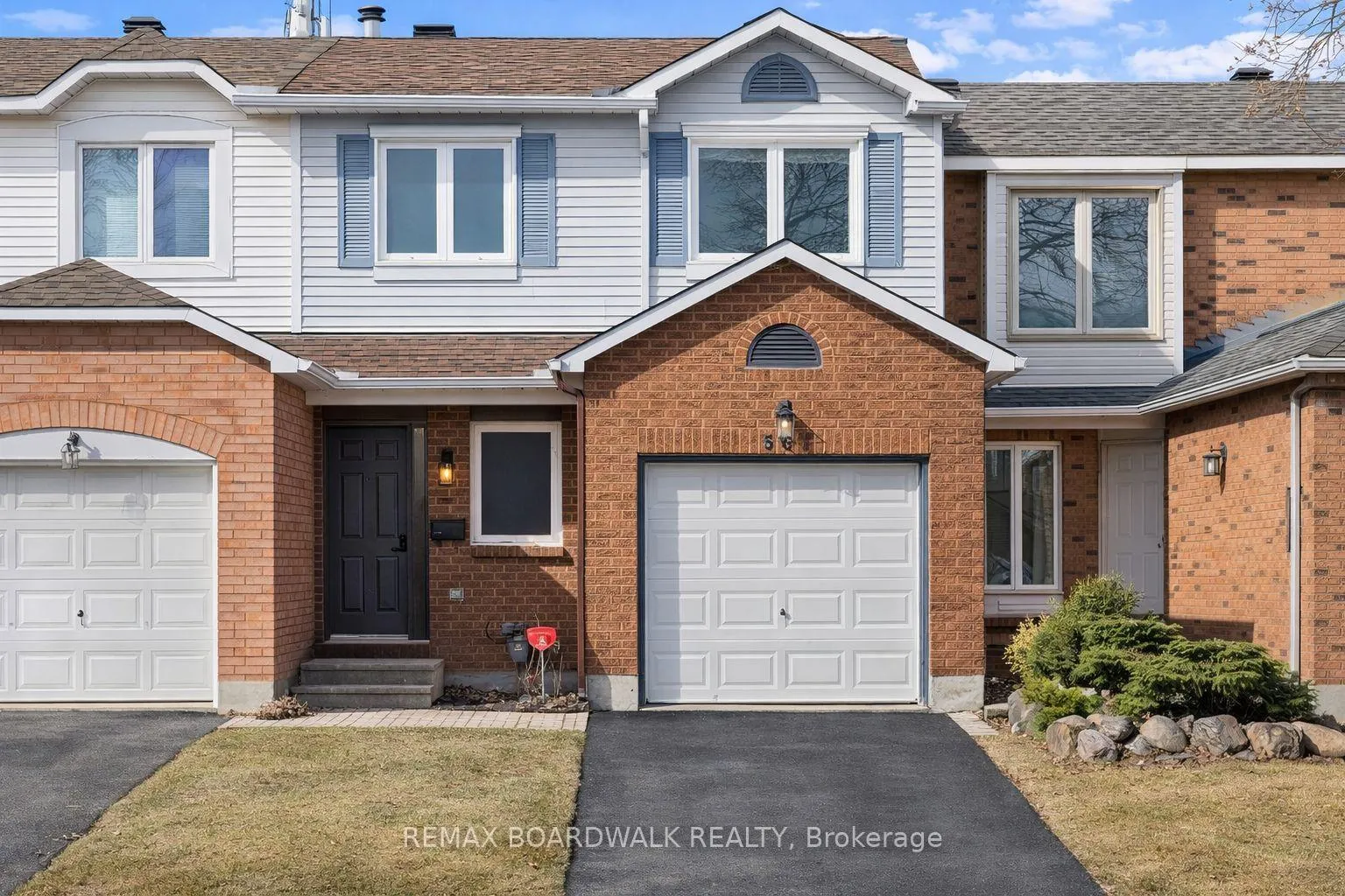 Photo 1 of 567 Latour Crescent, Ottawa, Fallingbrook/Gardenway South — HOMEH