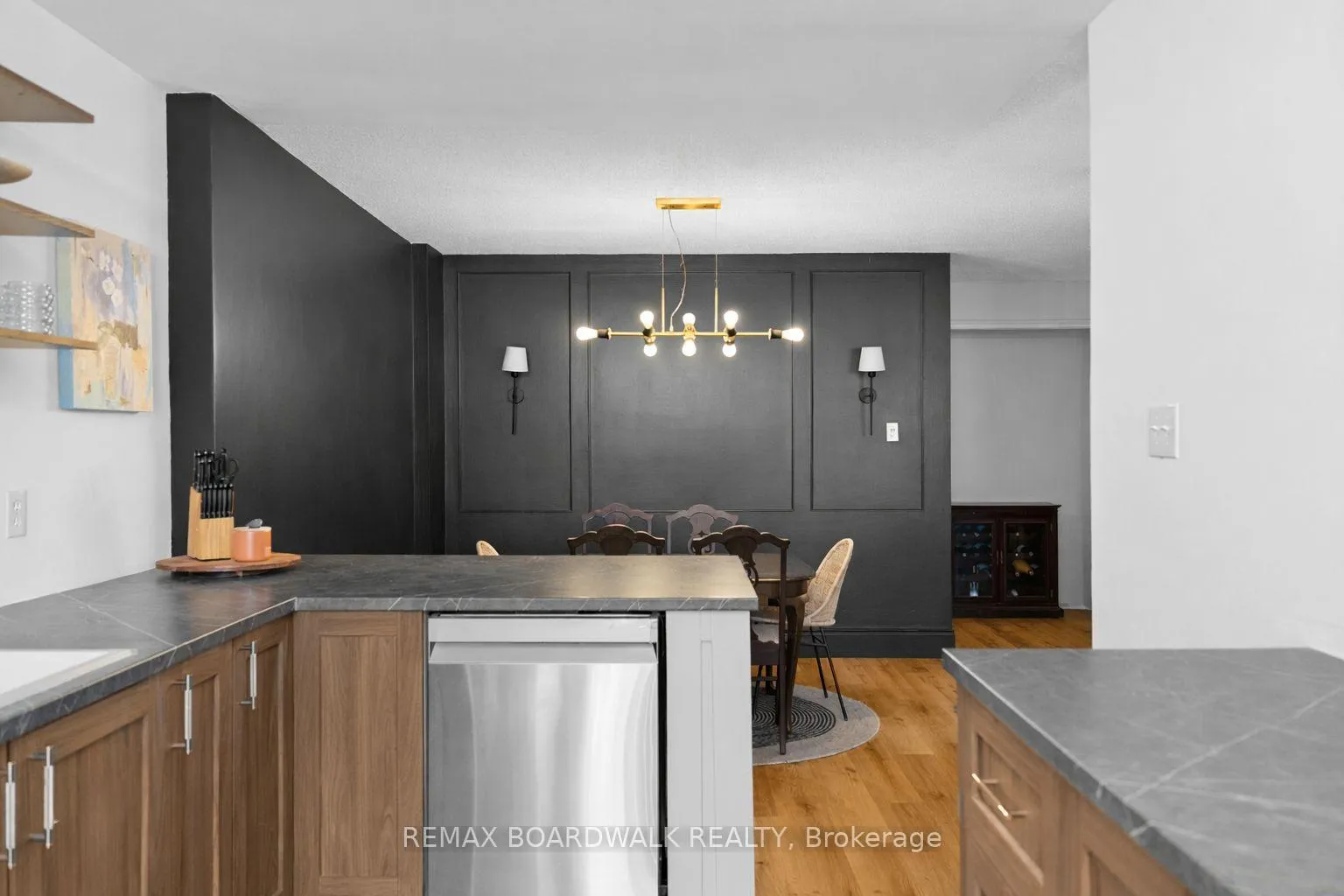 Photo 12 of 567 Latour Crescent, Ottawa, Fallingbrook/Gardenway South — HOMEH