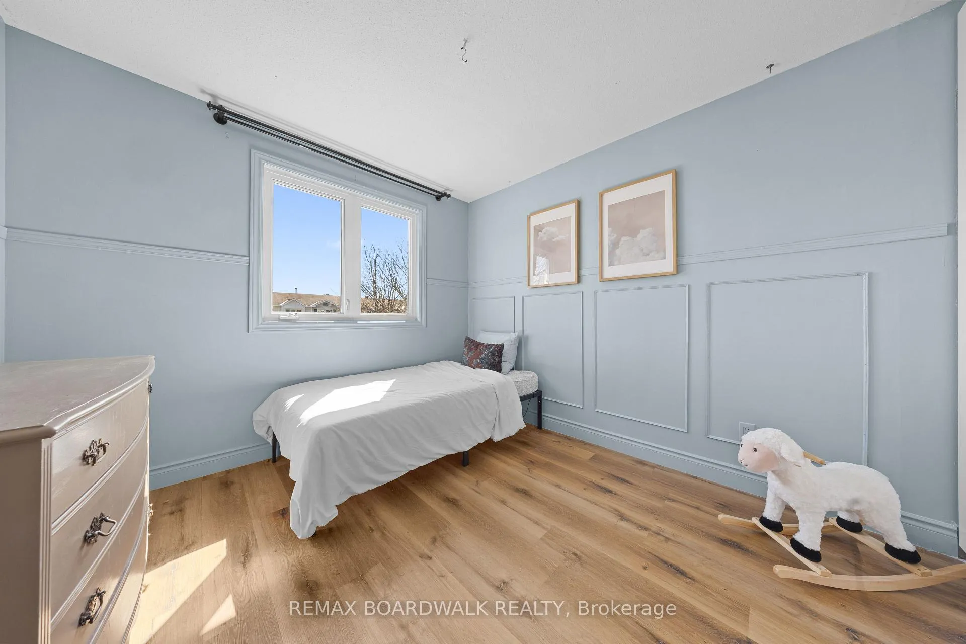 Photo 27 of 567 Latour Crescent, Ottawa, Fallingbrook/Gardenway South — HOMEH