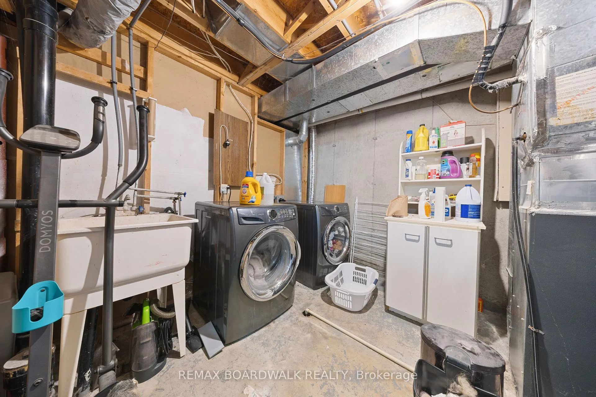 Photo 38 of 567 Latour Crescent, Ottawa, Fallingbrook/Gardenway South — HOMEH