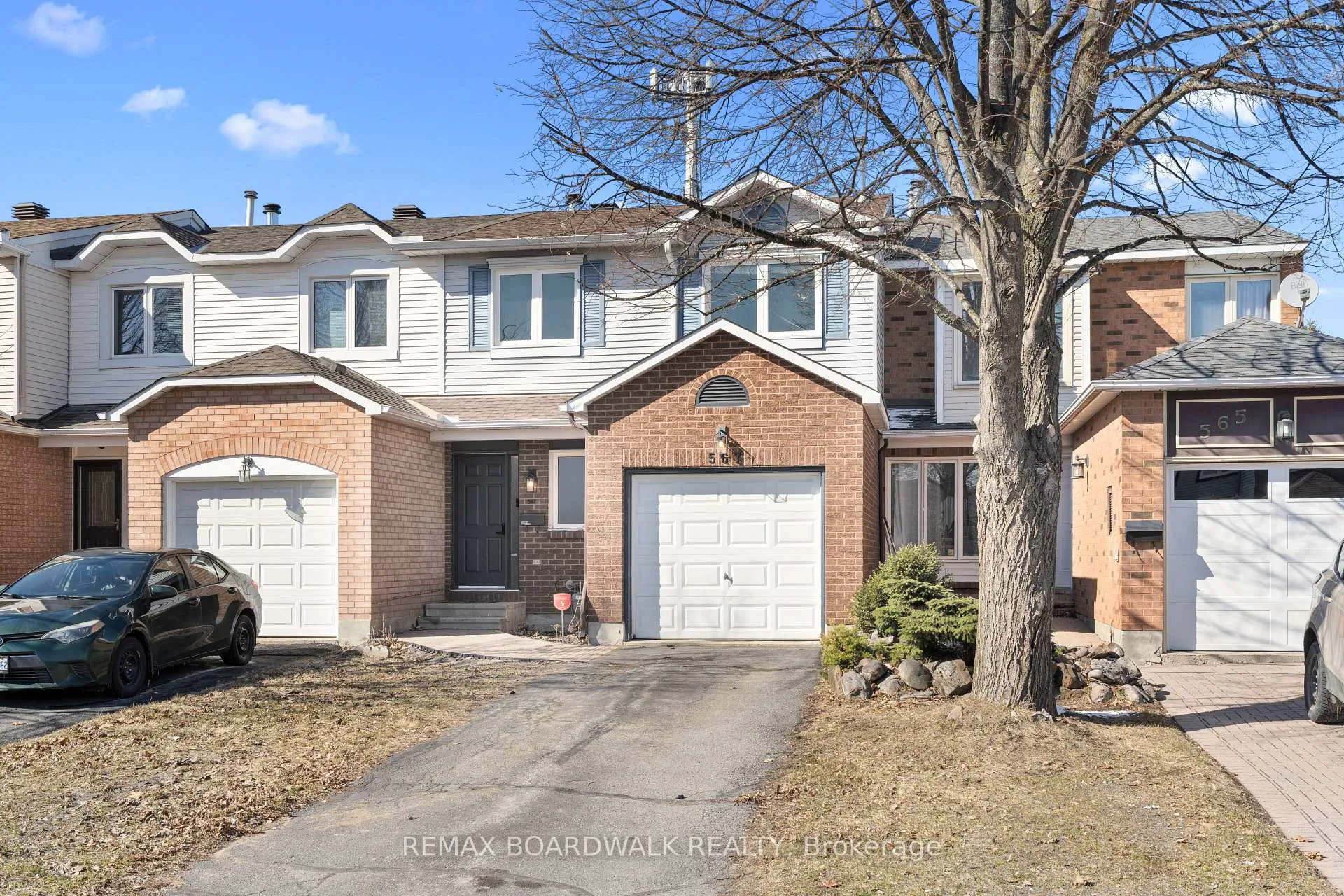 Photo 39 of 567 Latour Crescent, Ottawa, Fallingbrook/Gardenway South — HOMEH