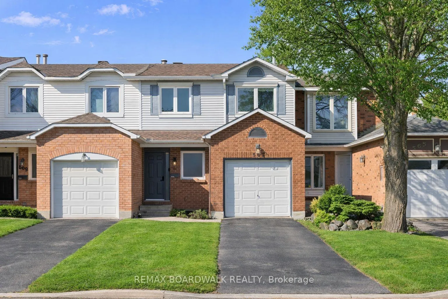 Photo 41 of 567 Latour Crescent, Ottawa, Fallingbrook/Gardenway South — HOMEH