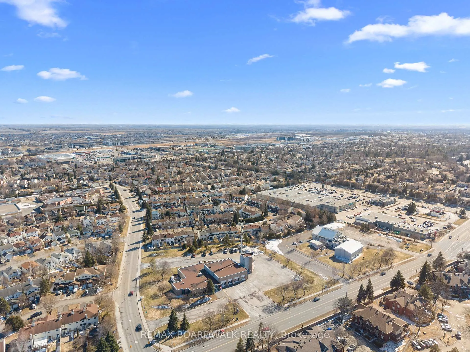 Photo 47 of 567 Latour Crescent, Ottawa, Fallingbrook/Gardenway South — HOMEH