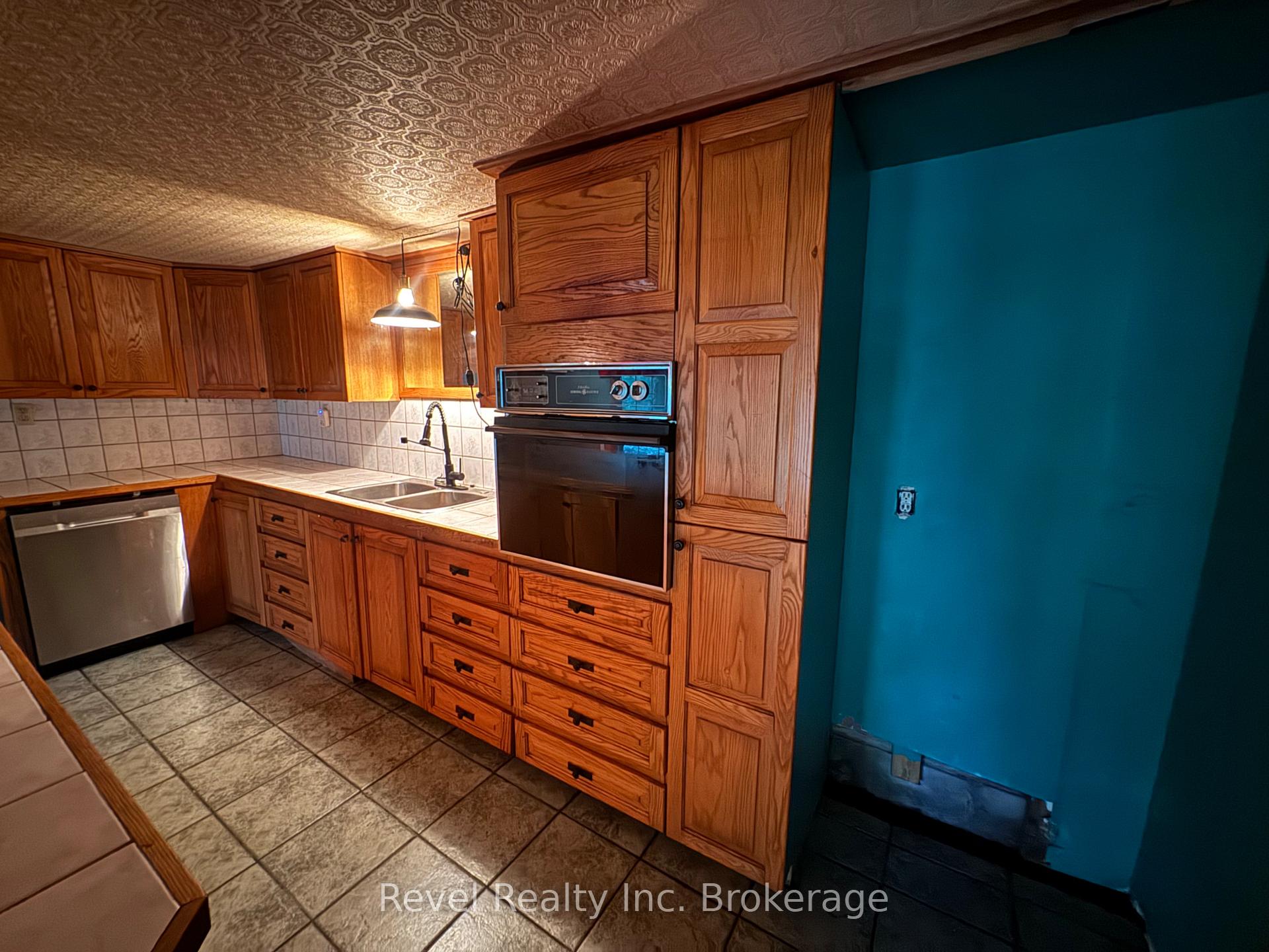 Photo 7 of 1670 Forest Lake Road, Joly — HOMEH
