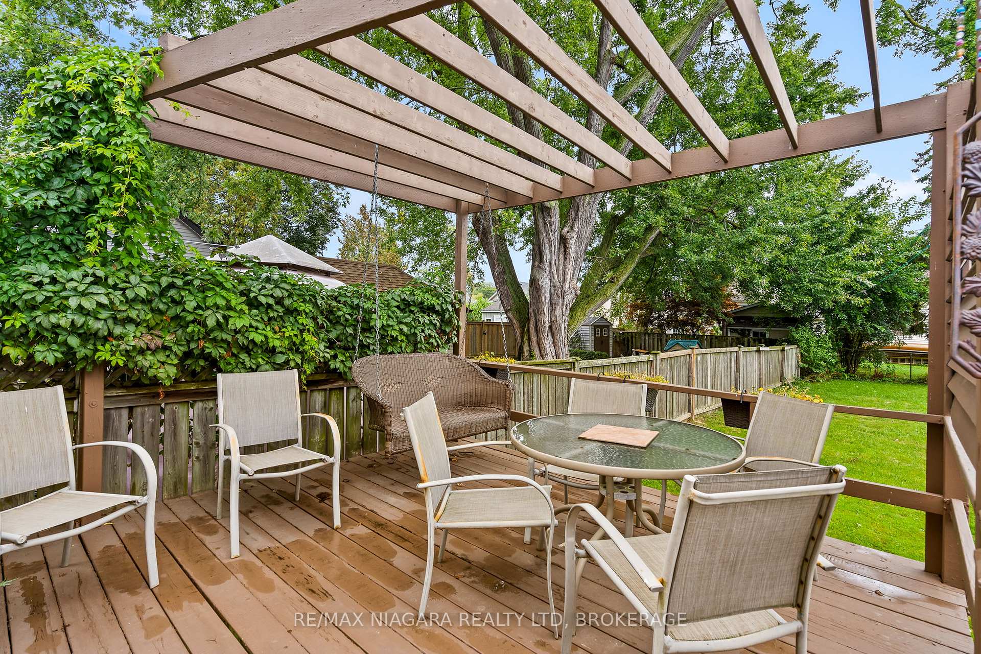 Photo 13 of 118 Dufferin Street E, St. Catharines, Downtown — HOMEH