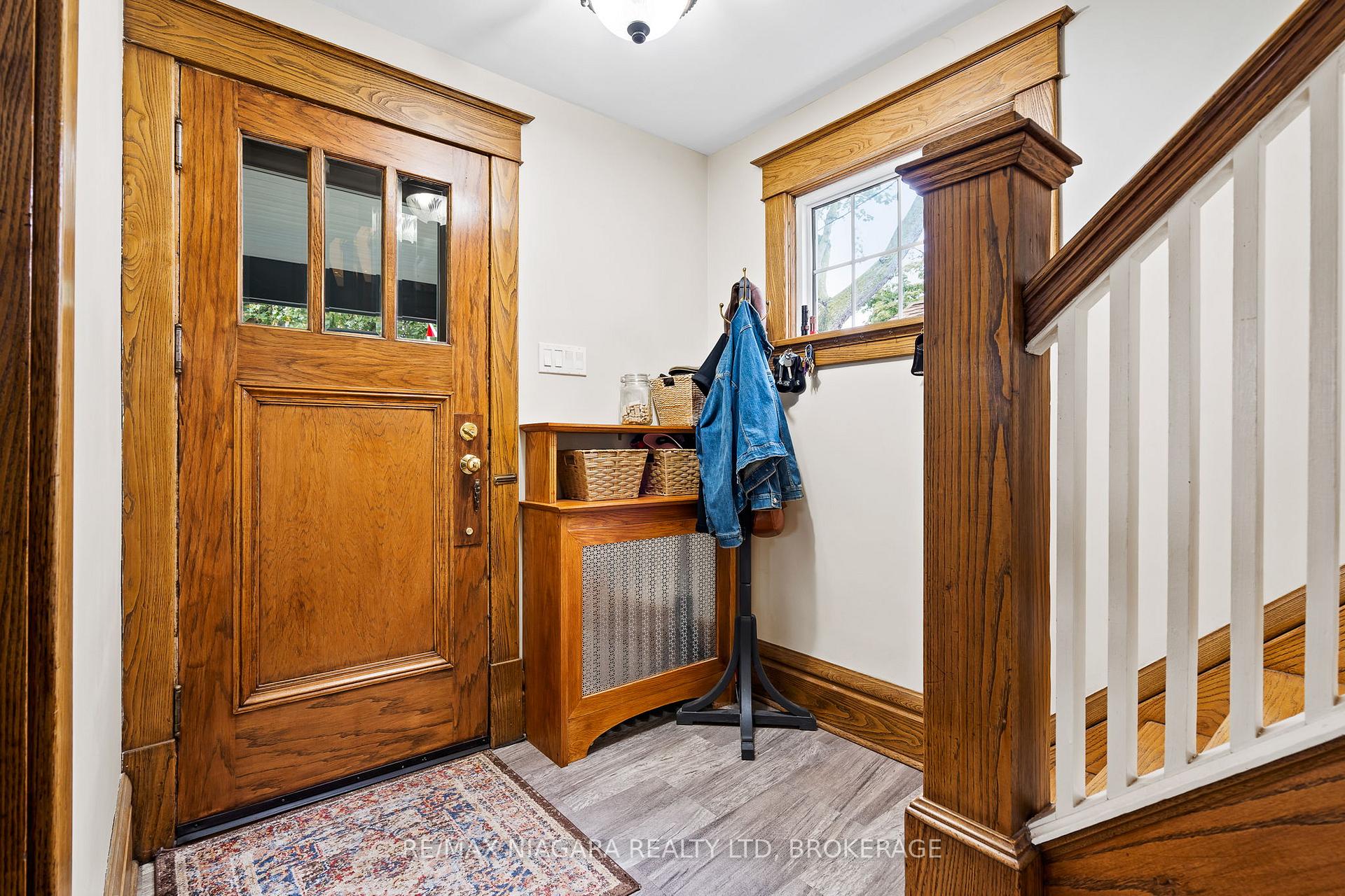 Photo 14 of 118 Dufferin Street E, St. Catharines, Downtown — HOMEH