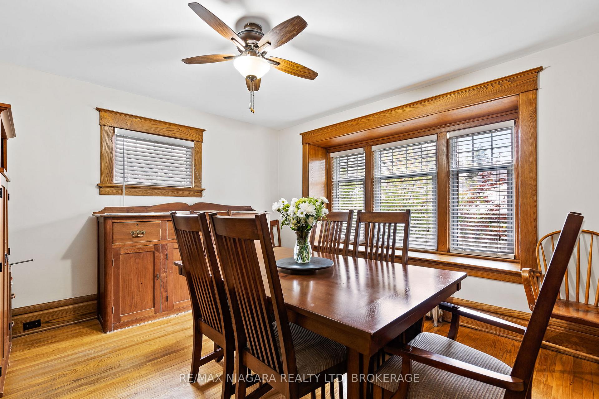 Photo 18 of 118 Dufferin Street E, St. Catharines, Downtown — HOMEH