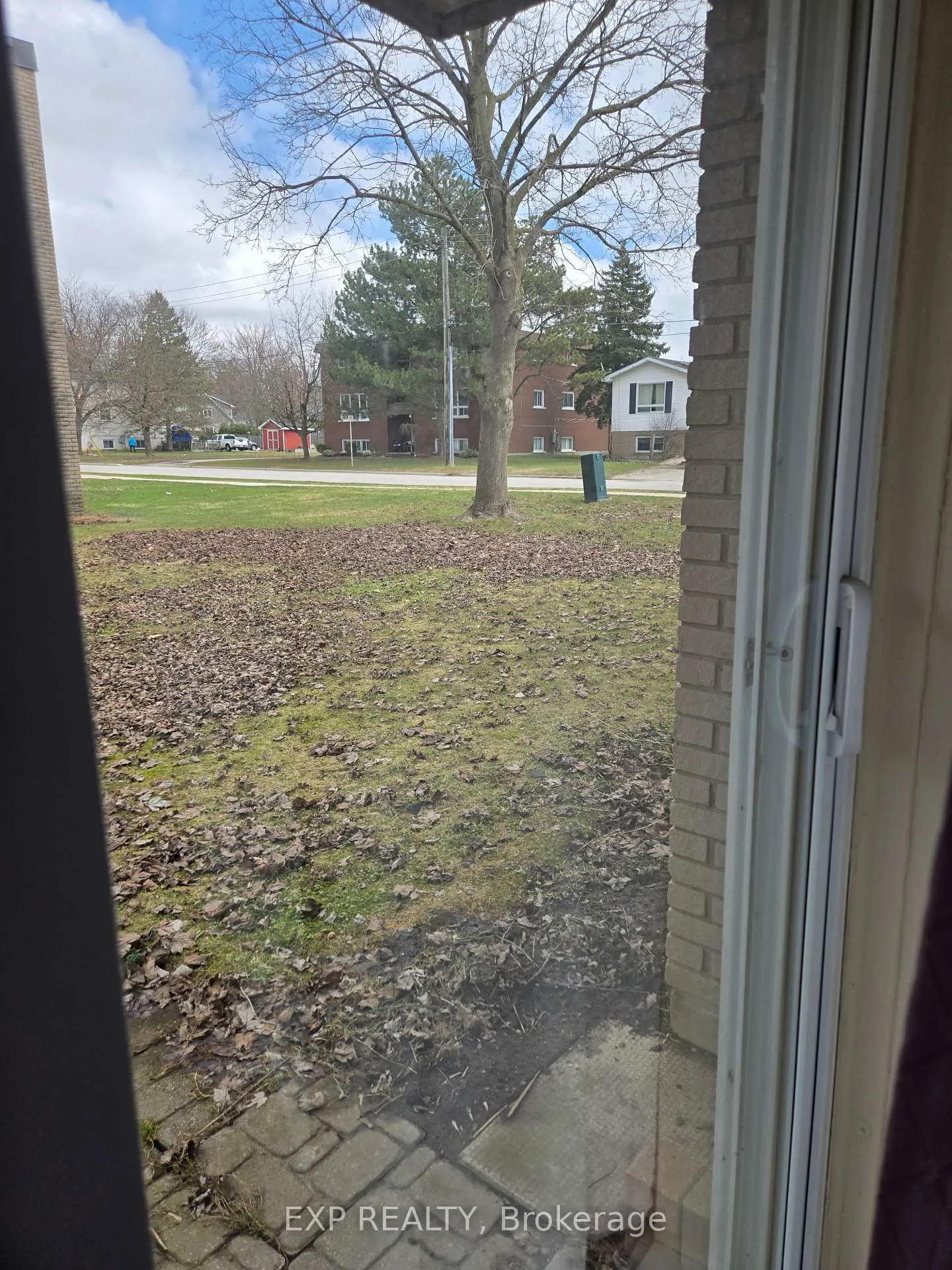 Photo 5 of Unit 1, 633 Barber Avenue N, North Perth, Listowel — HOMEH