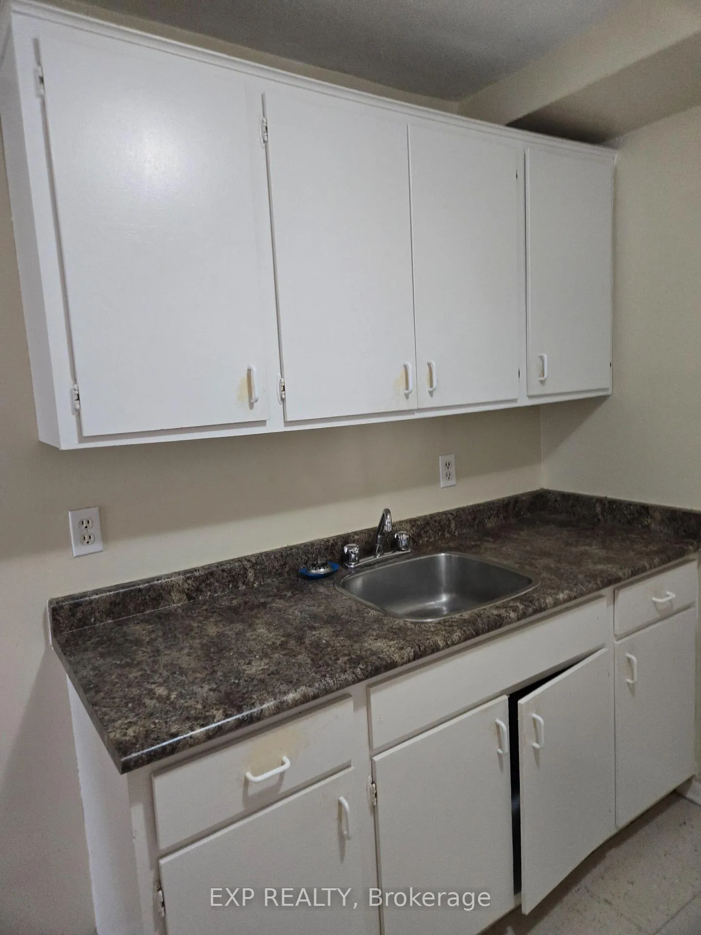 Photo 7 of Unit 1, 633 Barber Avenue N, North Perth, Listowel — HOMEH