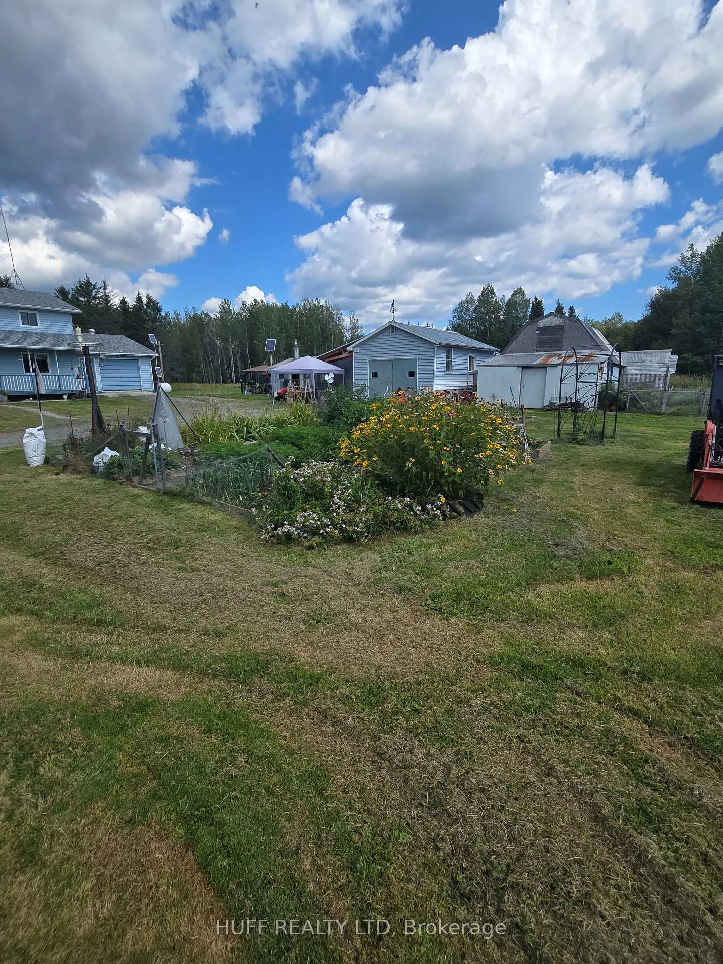 Photo 7 of 354411 624 Highway, Englehart, Central Timiskaming — HOMEH