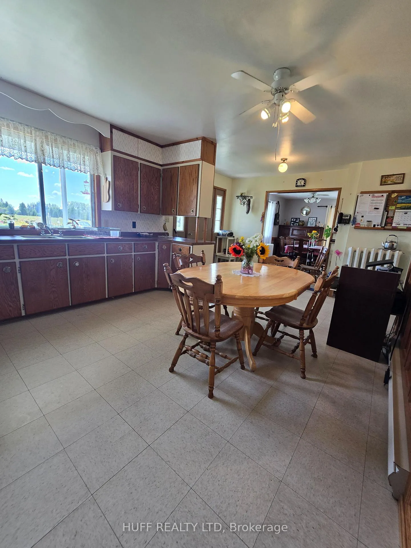 Photo 12 of 354411 624 Highway, Englehart, Central Timiskaming — HOMEH
