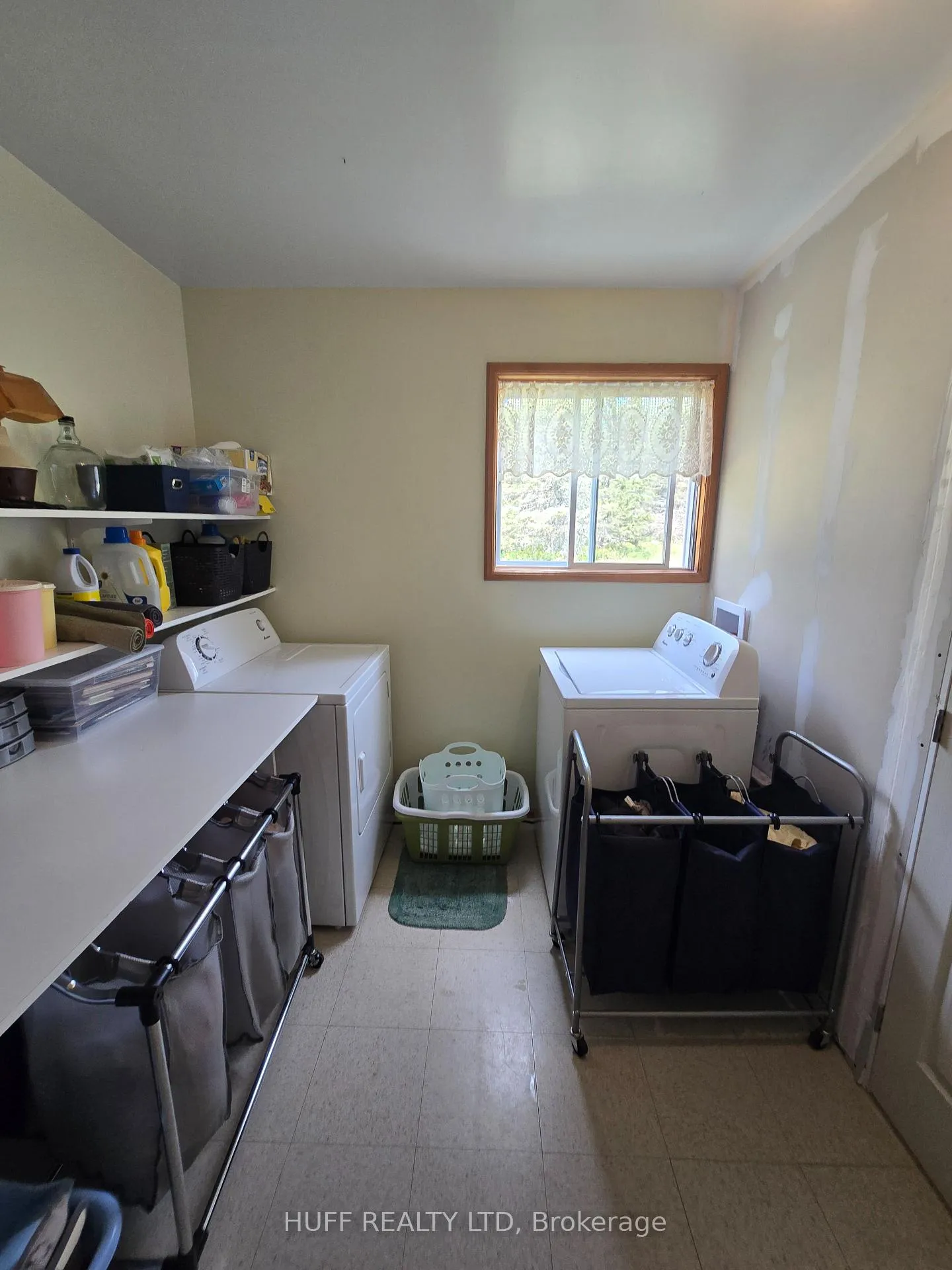 Photo 19 of 354411 624 Highway, Englehart, Central Timiskaming — HOMEH