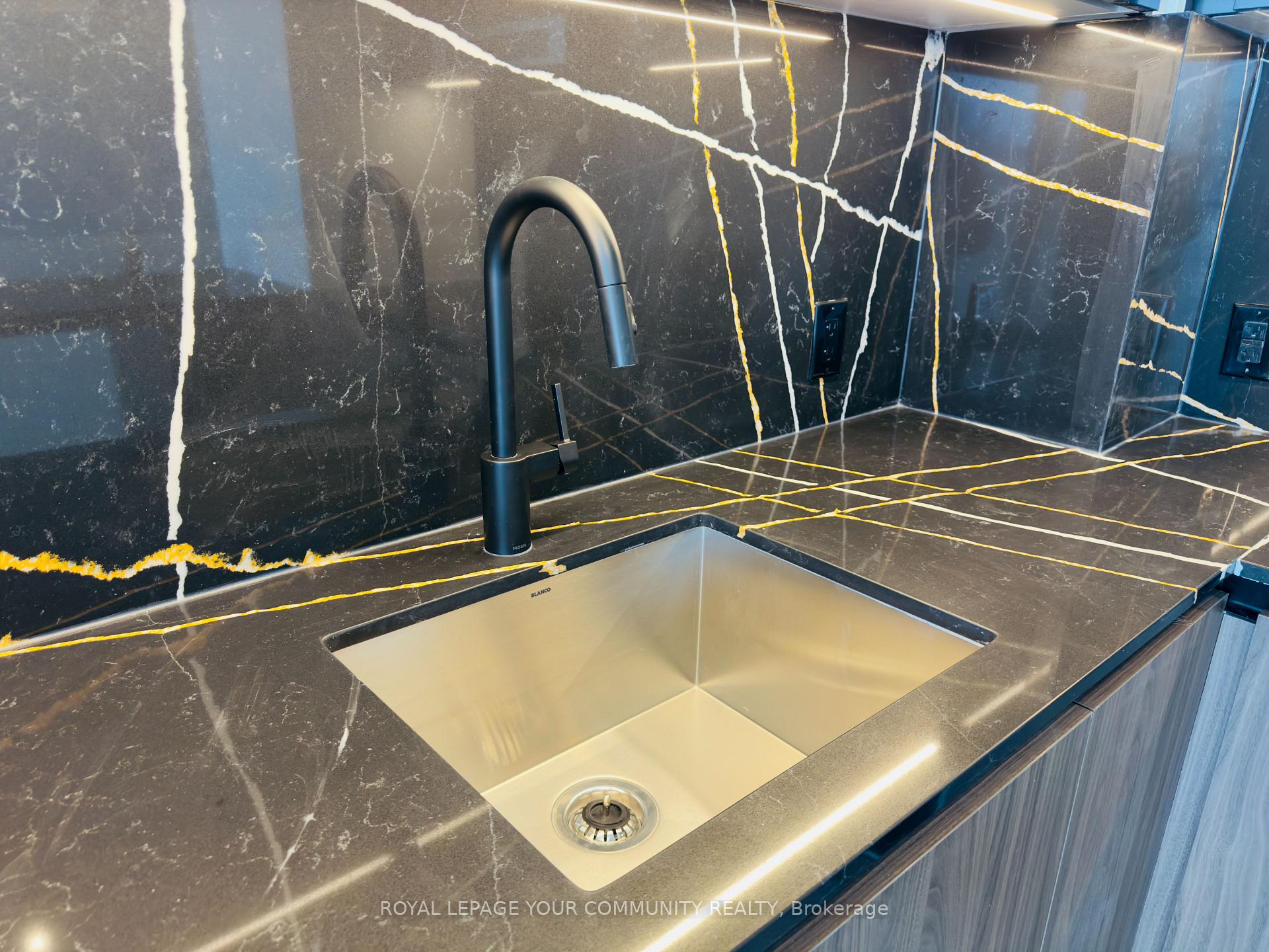 Photo 10 of Unit 1017, 425 Front Street E, Toronto, Waterfront Communities — HOMEH