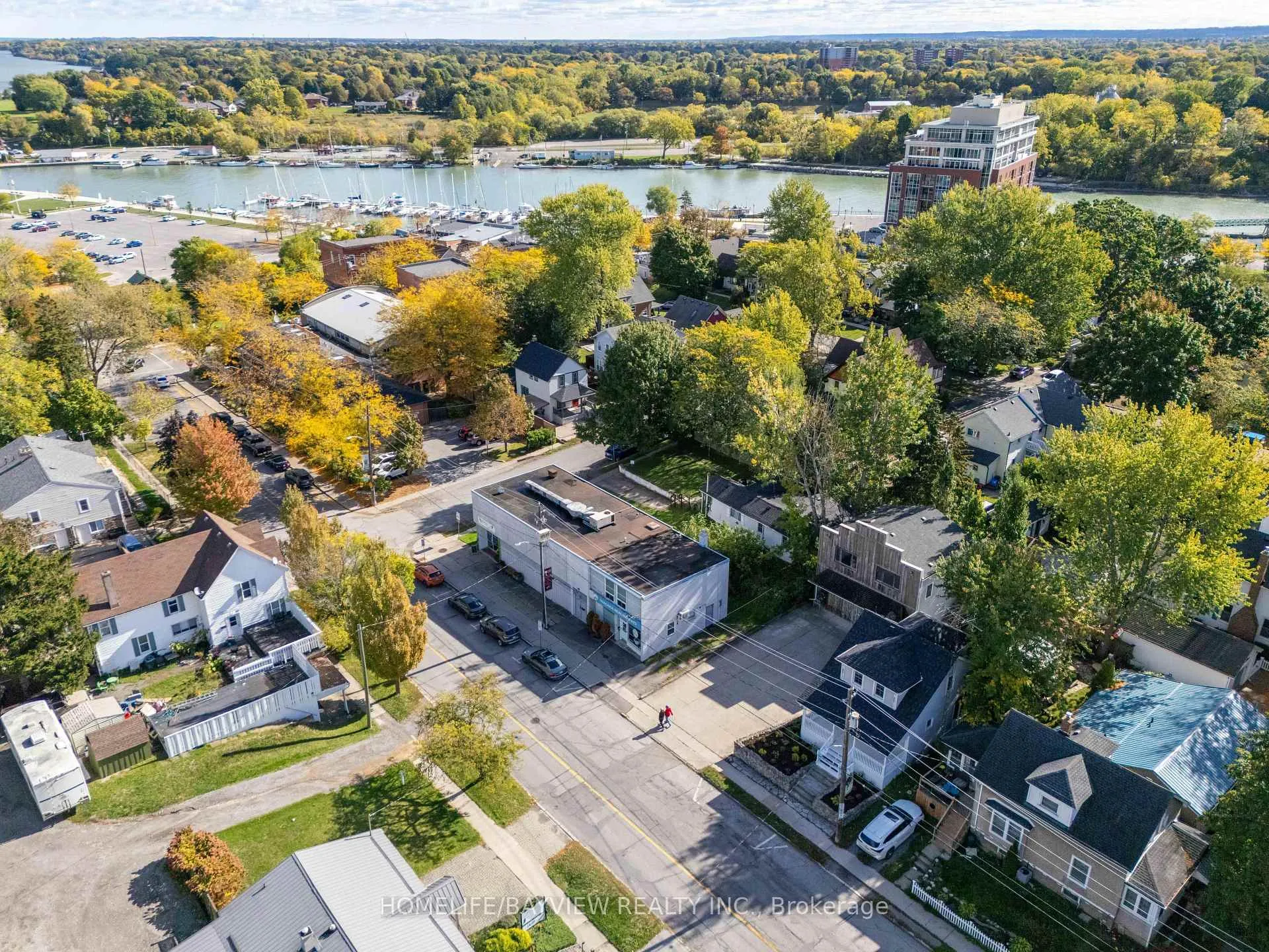 Photo 31 of 19 Main Street, St. Catharines, Port Dalhousie — HOMEH