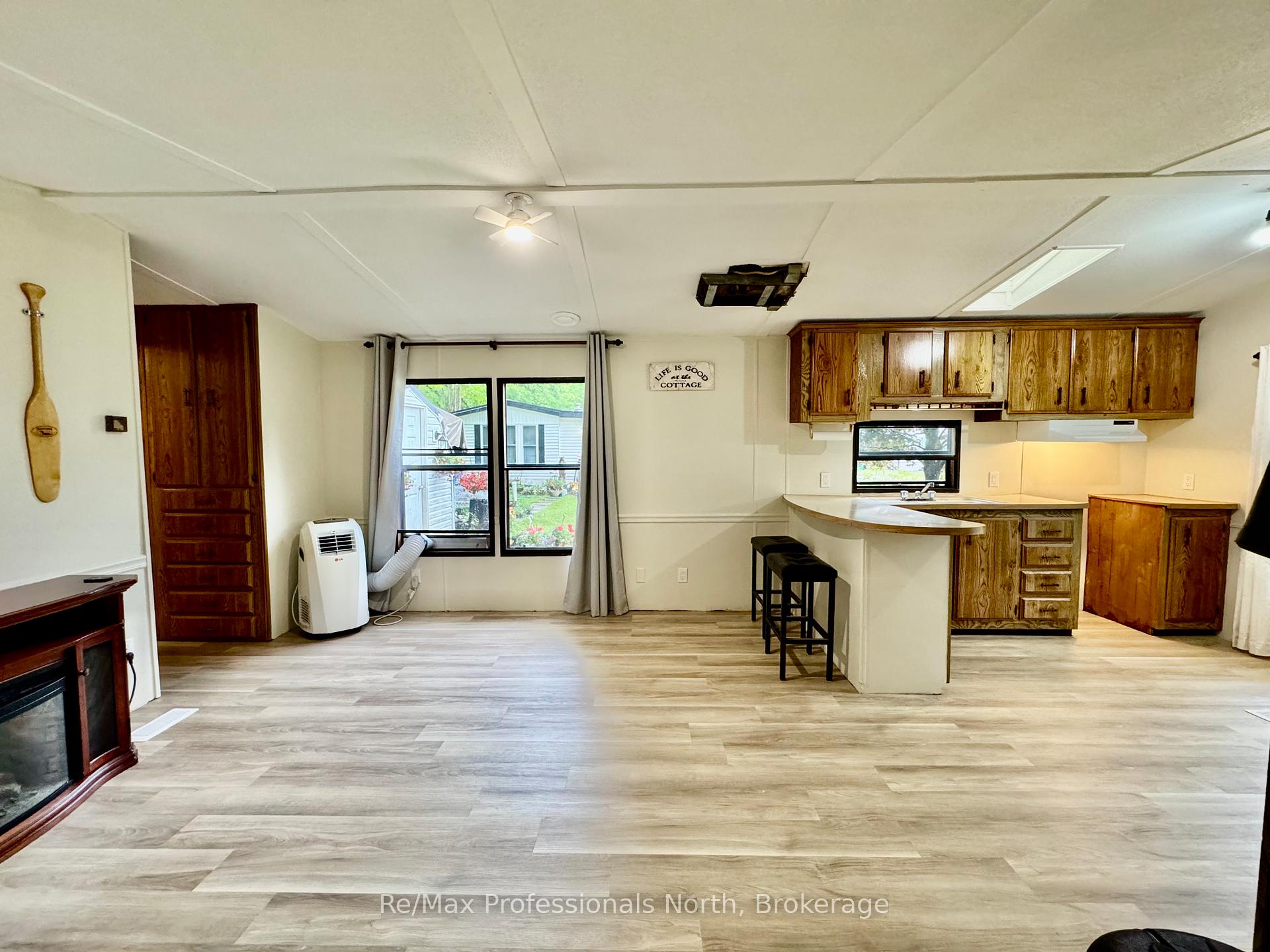 Photo 6 of Unit 45, 1007 Racoon Road, Gravenhurst, Morrison — HOMEH
