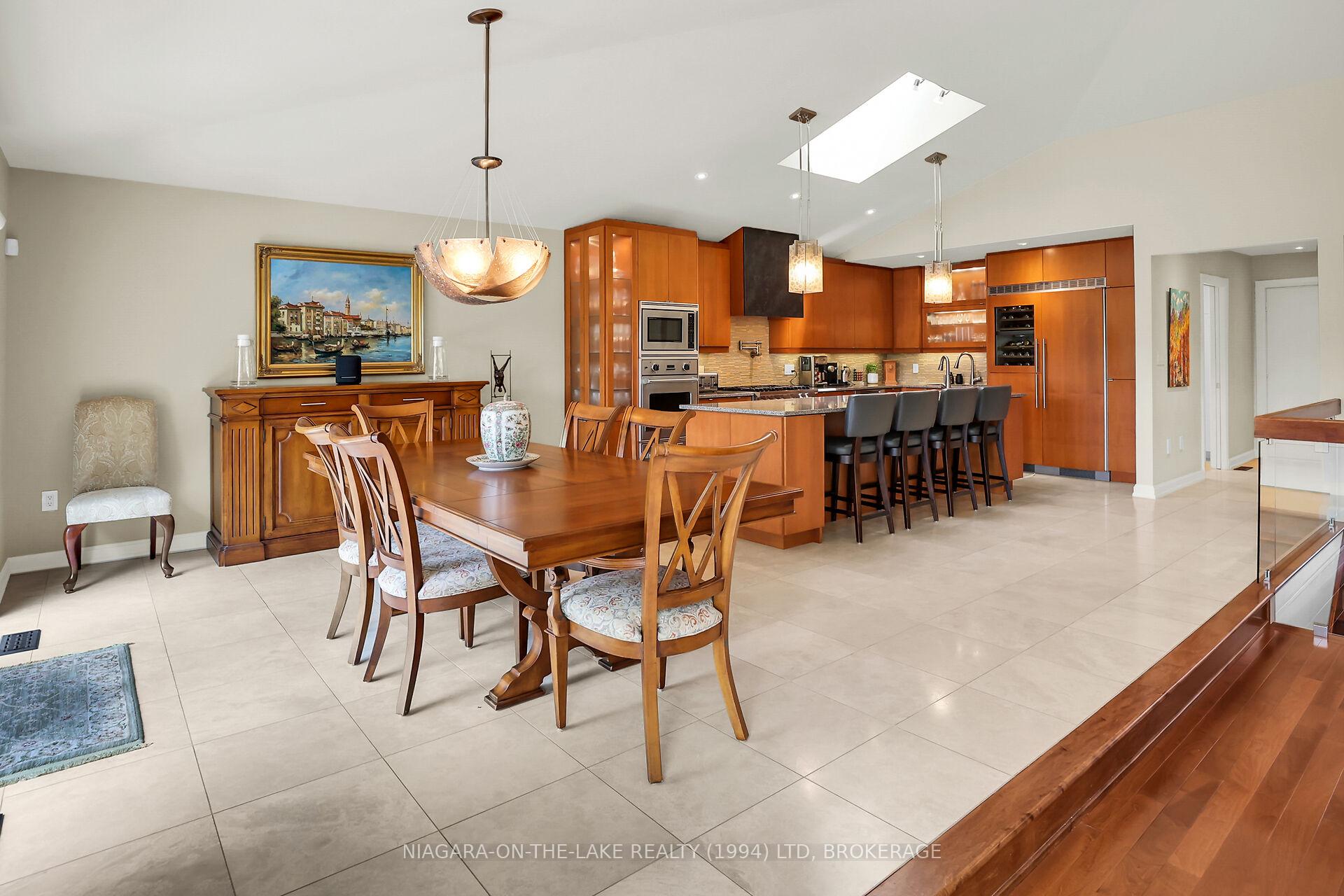 Photo 11 of 83 Port Master Drive, St. Catharines, Martindale Pond — HOMEH