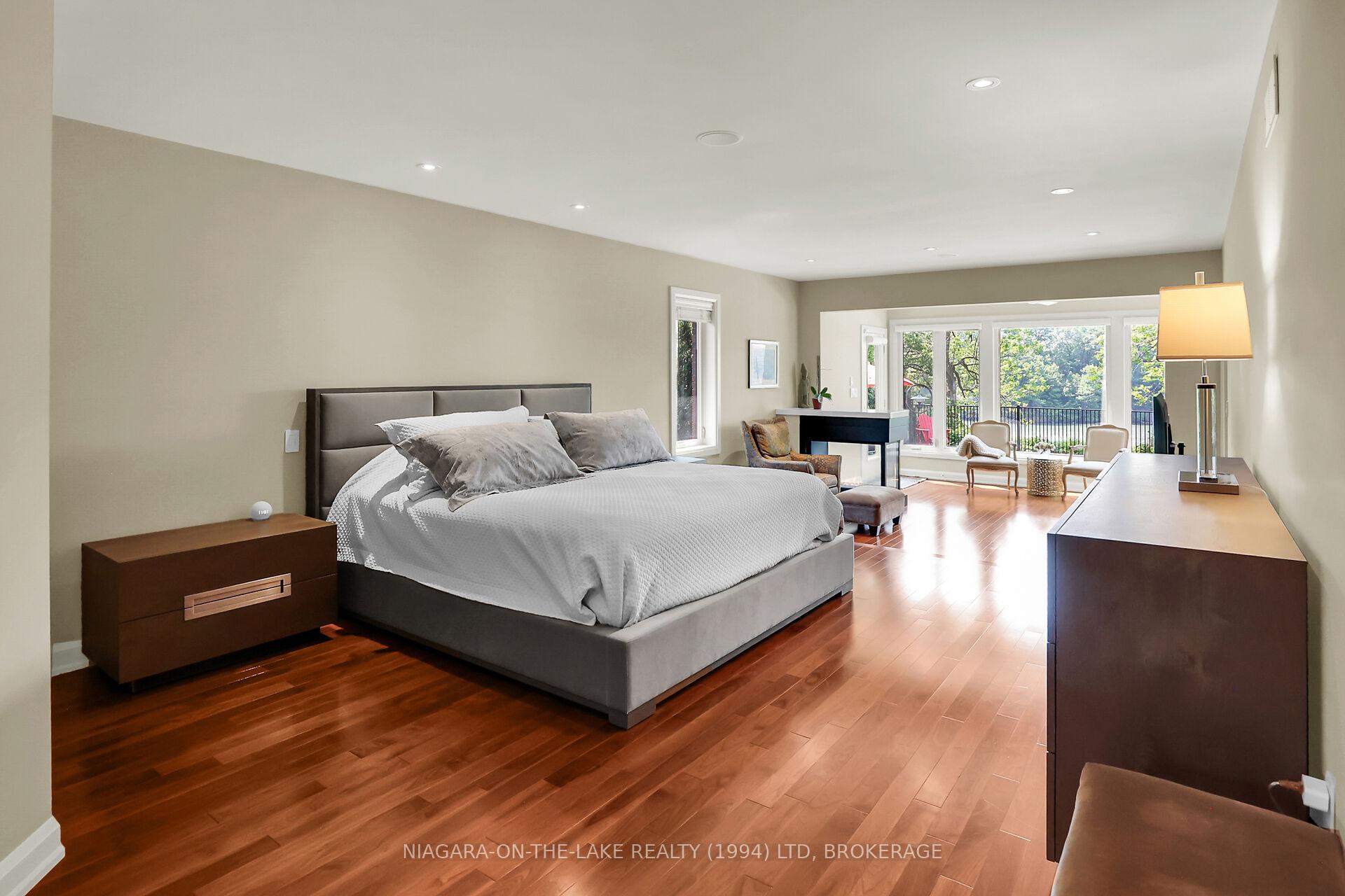 Photo 18 of 83 Port Master Drive, St. Catharines, Martindale Pond — HOMEH