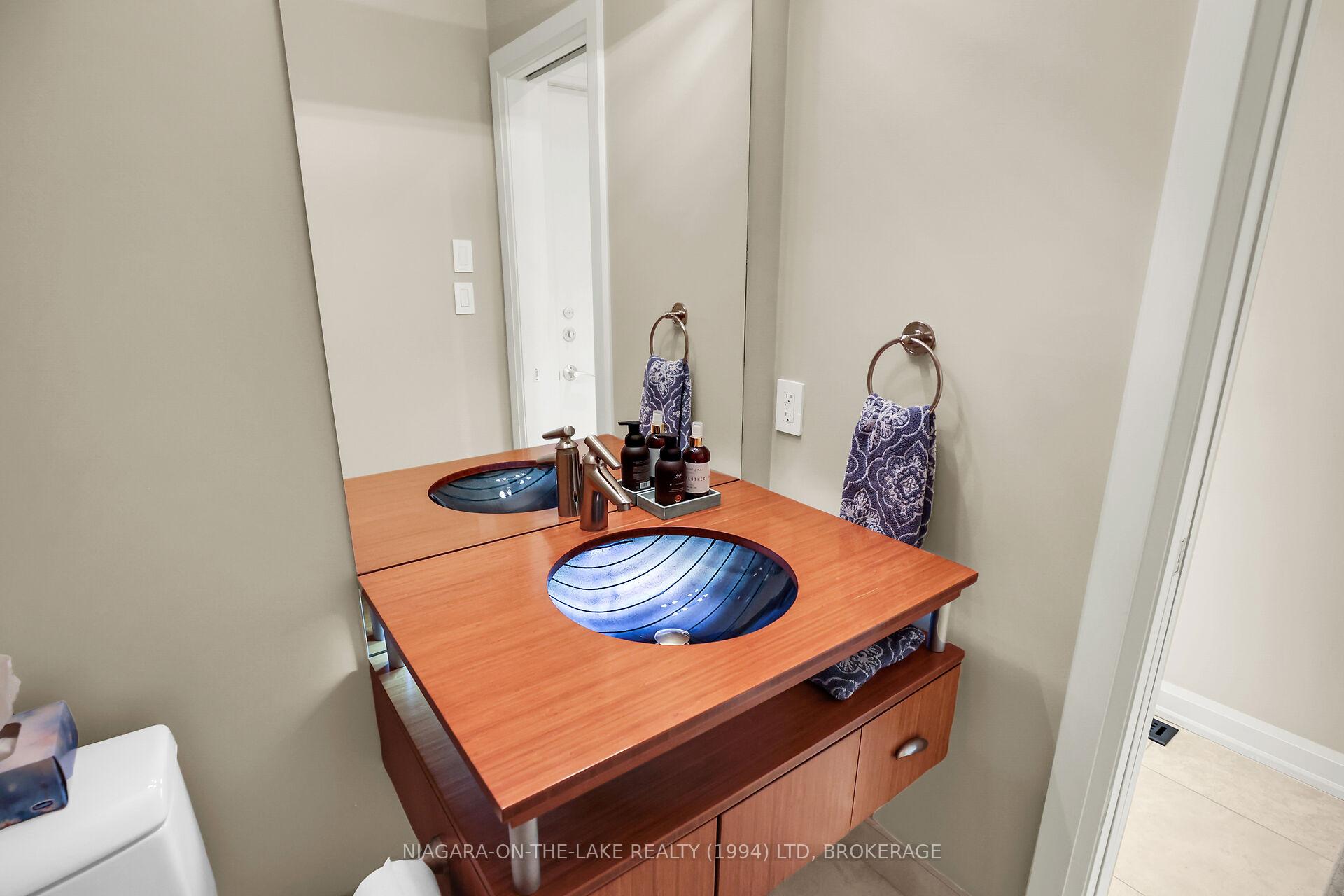 Photo 25 of 83 Port Master Drive, St. Catharines, Martindale Pond — HOMEH