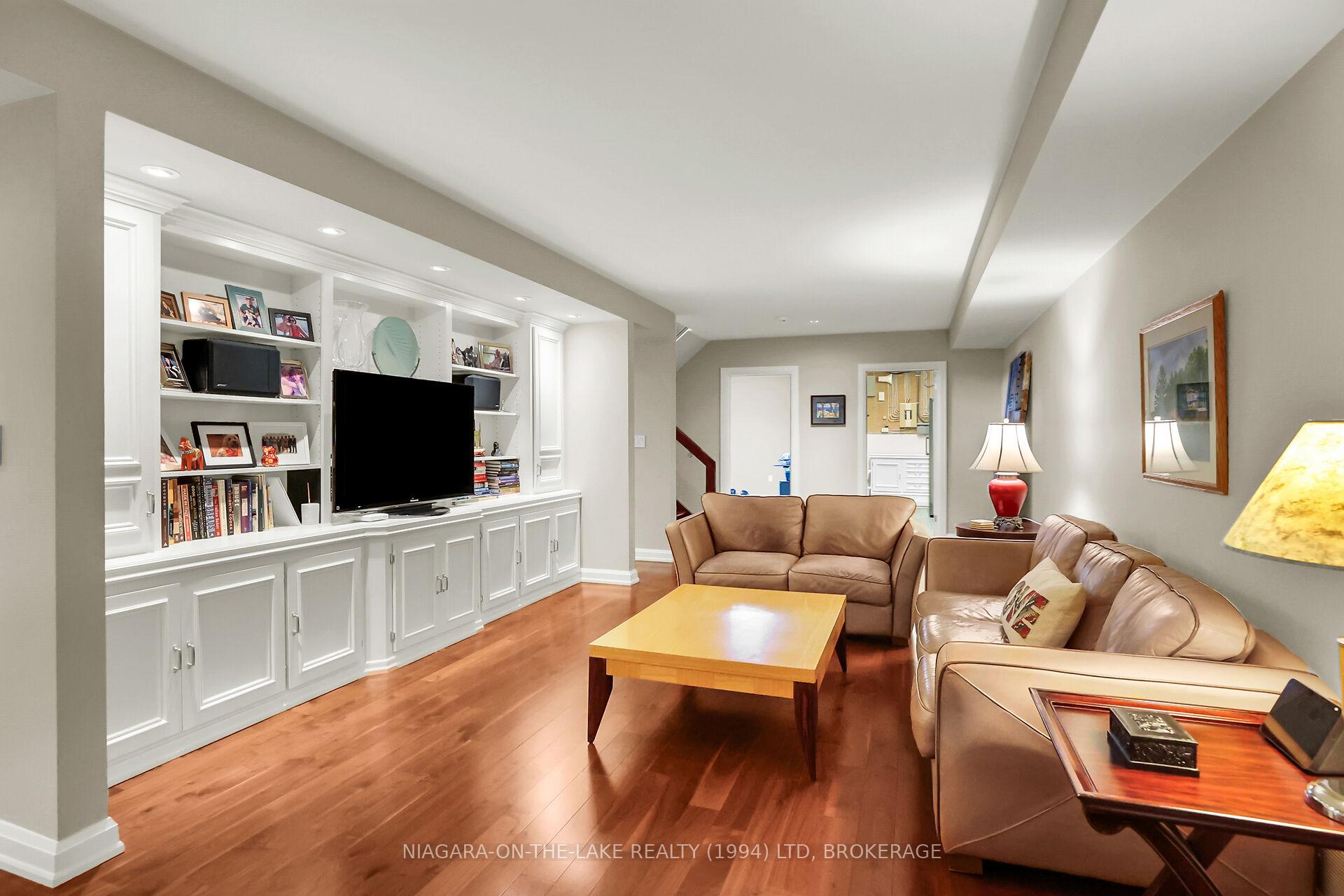 Photo 28 of 83 Port Master Drive, St. Catharines, Martindale Pond — HOMEH